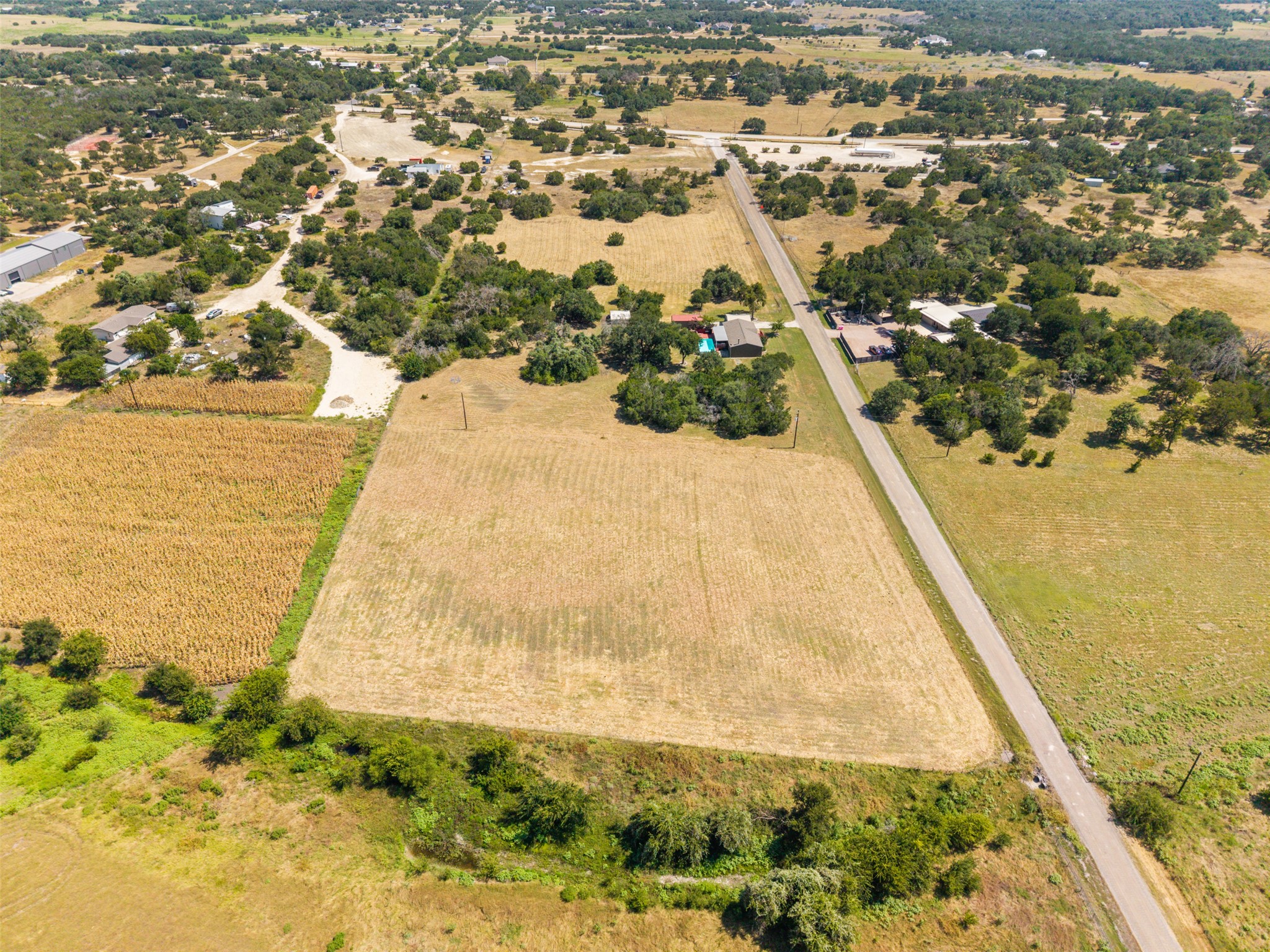 main property photo 27