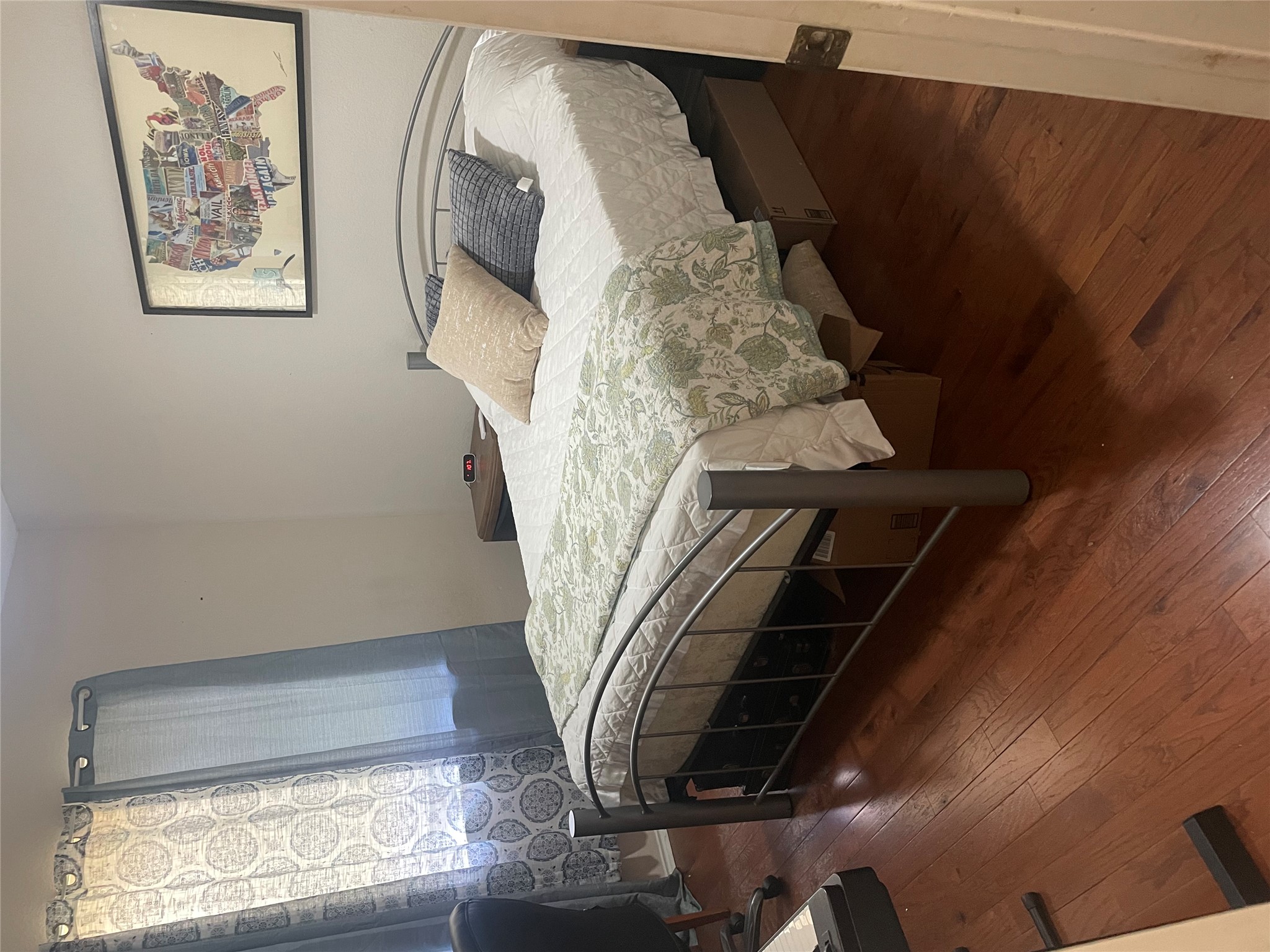 main property photo 13