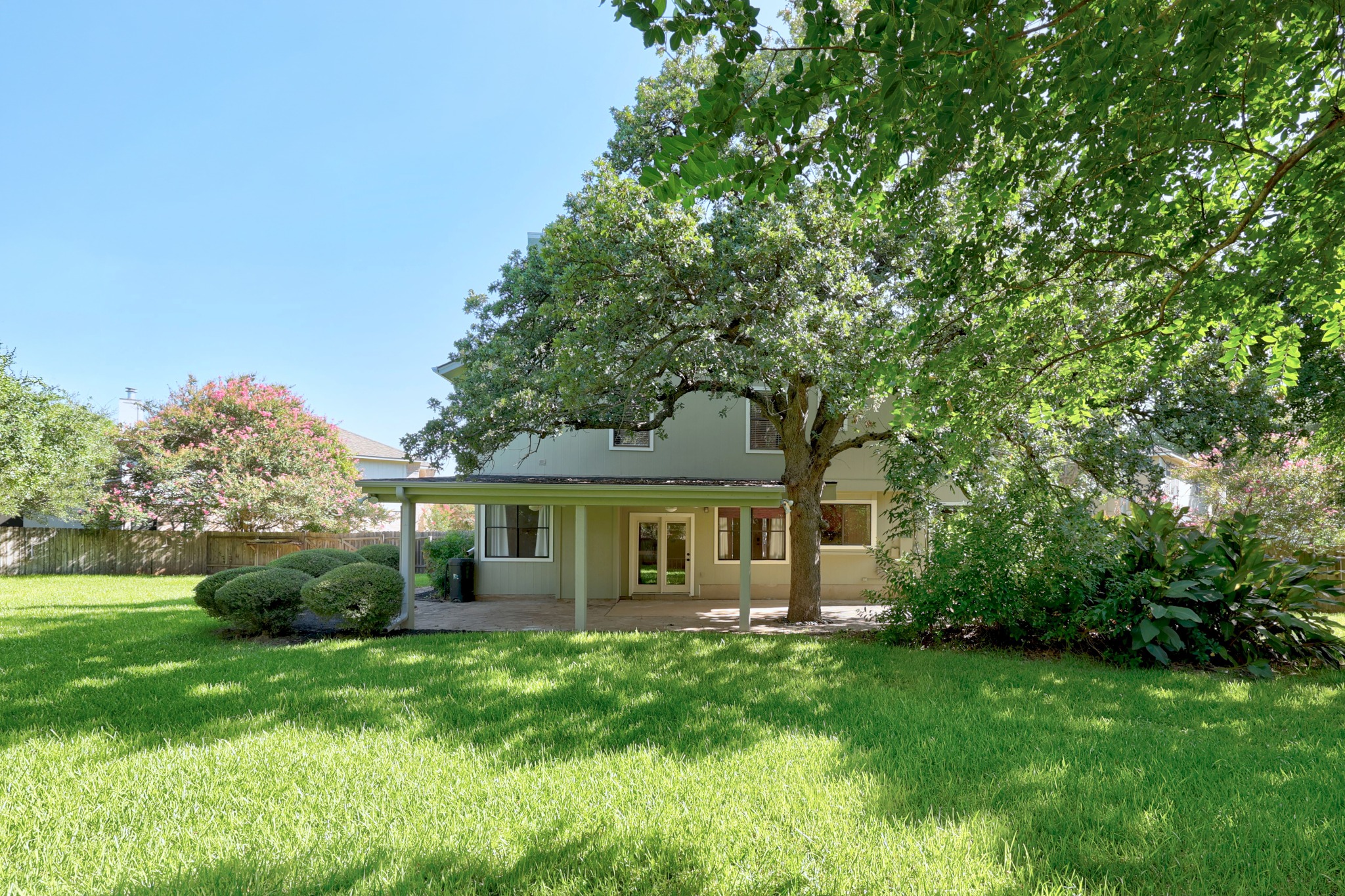main property photo 31