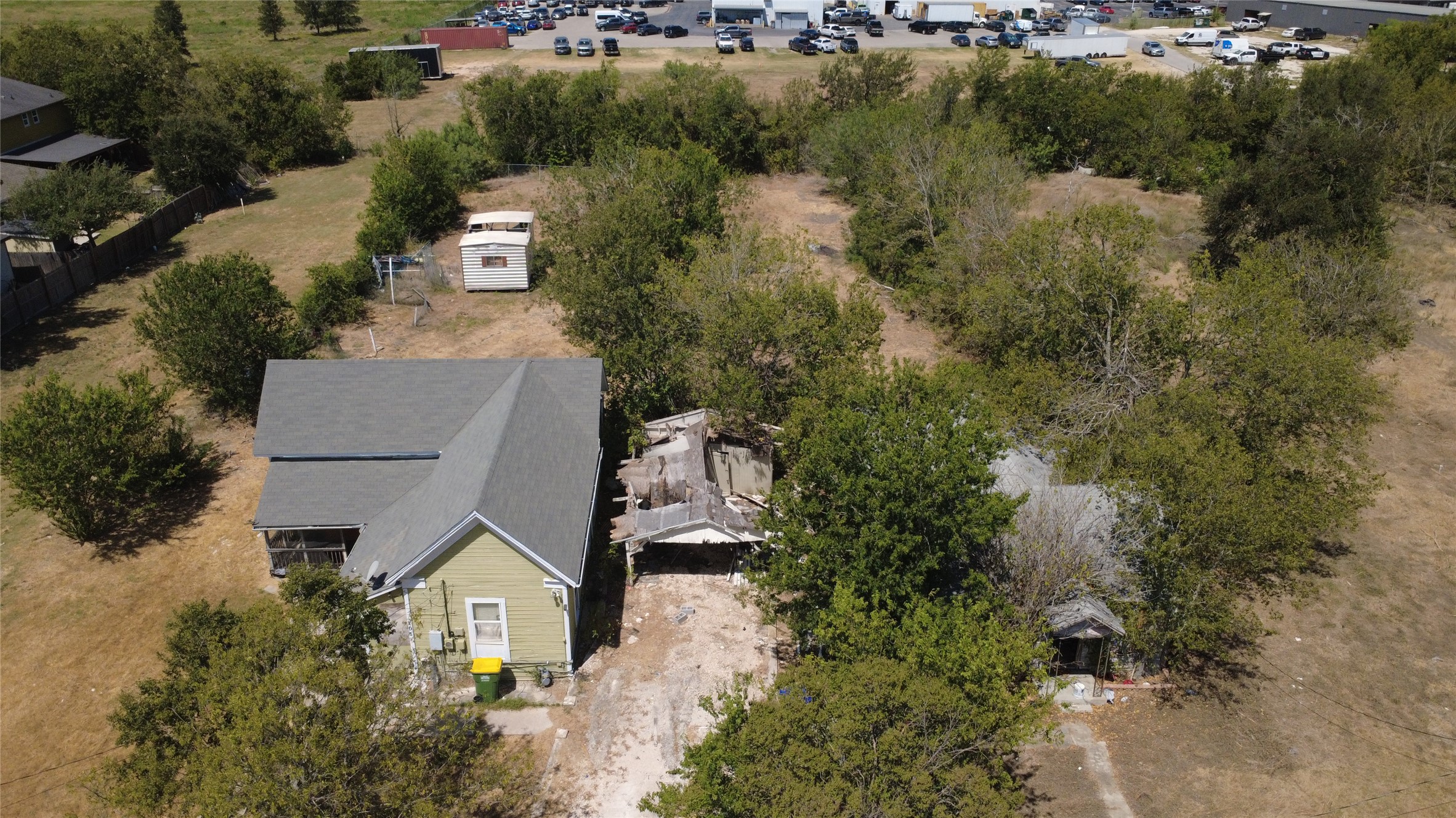 main property photo 3