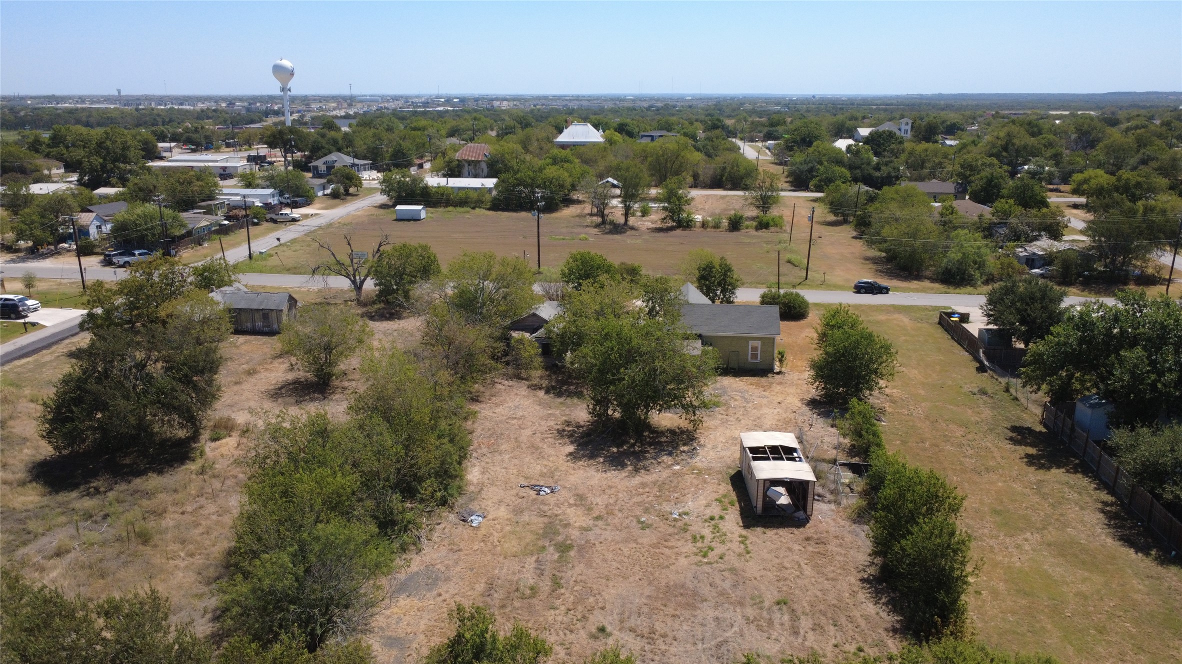 main property photo 6