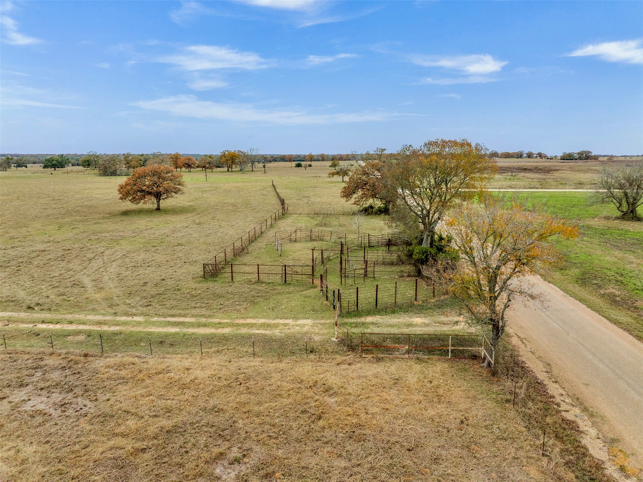 main property photo 25