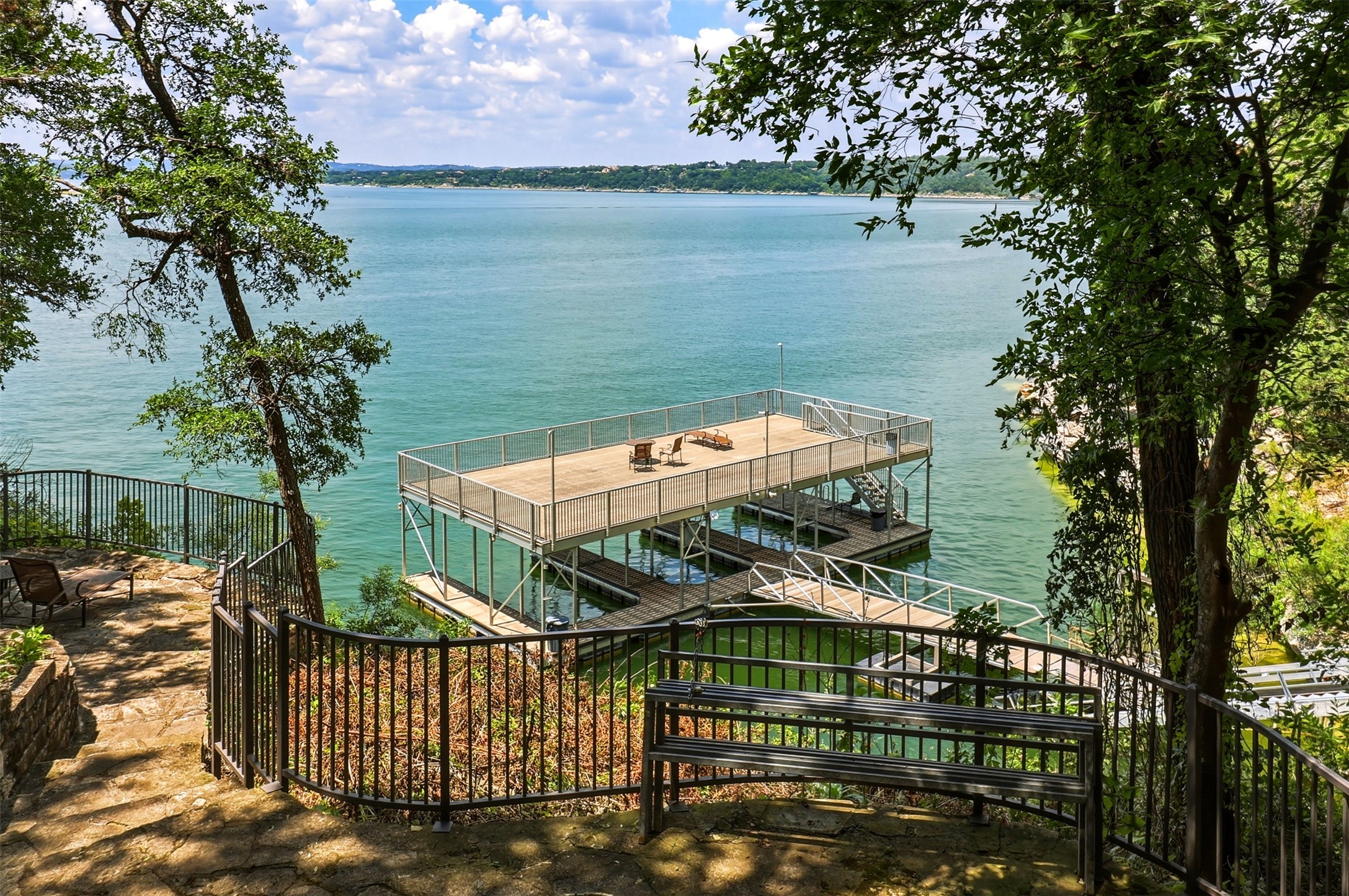 main property photo 34