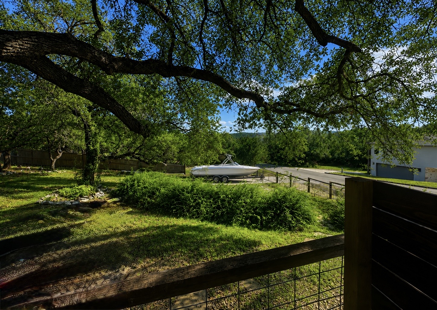 main property photo 12
