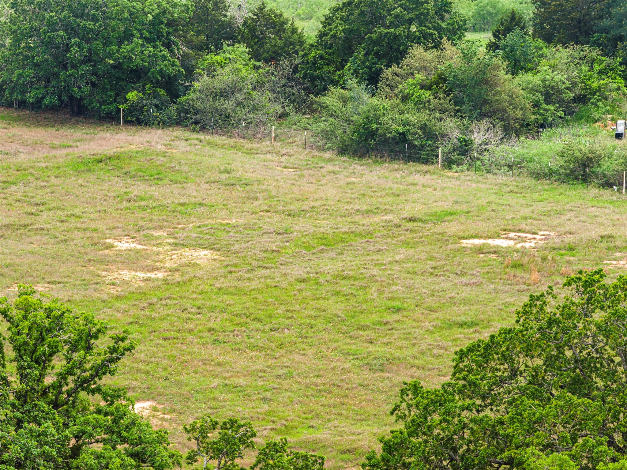 main property photo 10