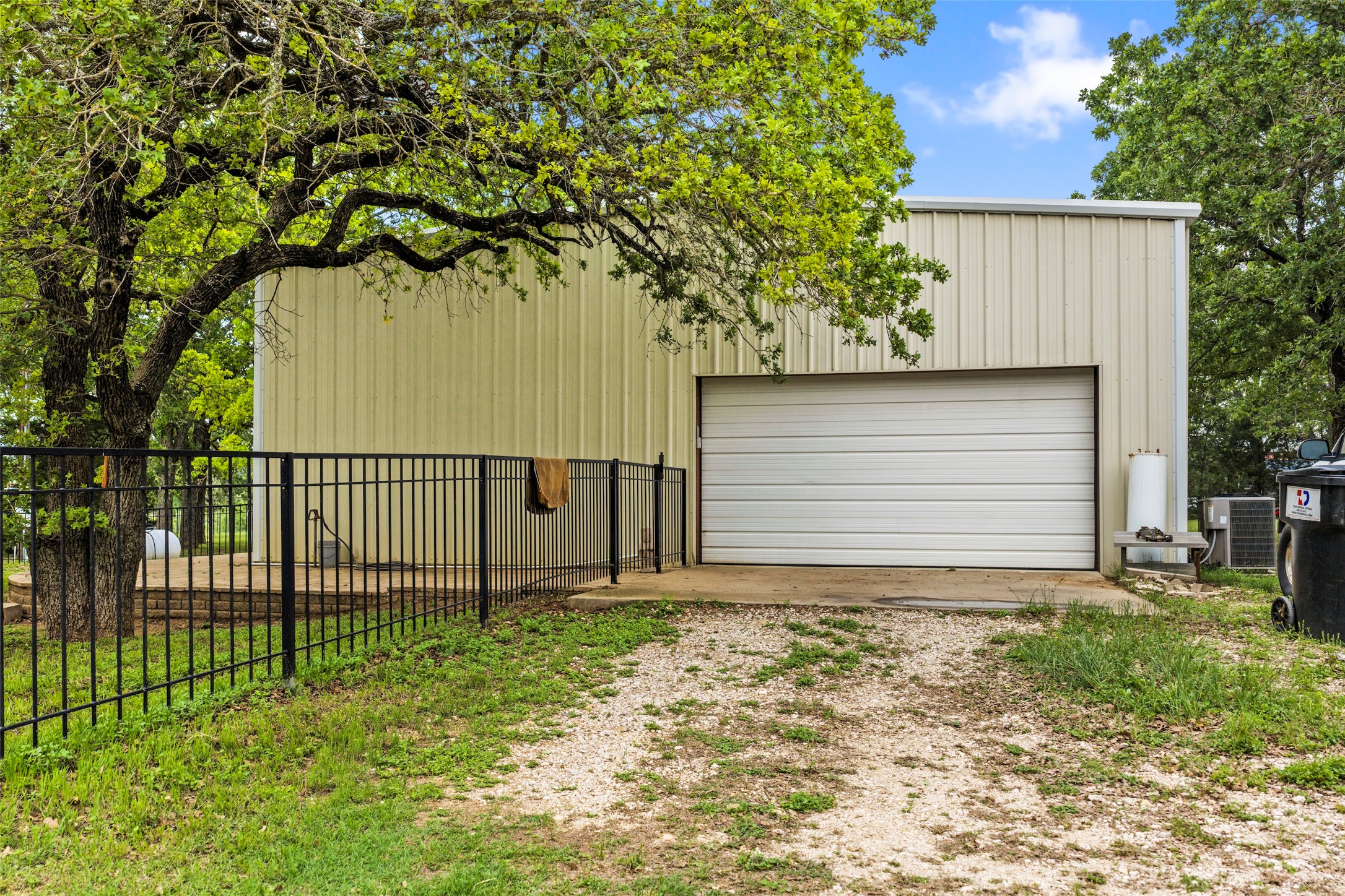 main property photo 21