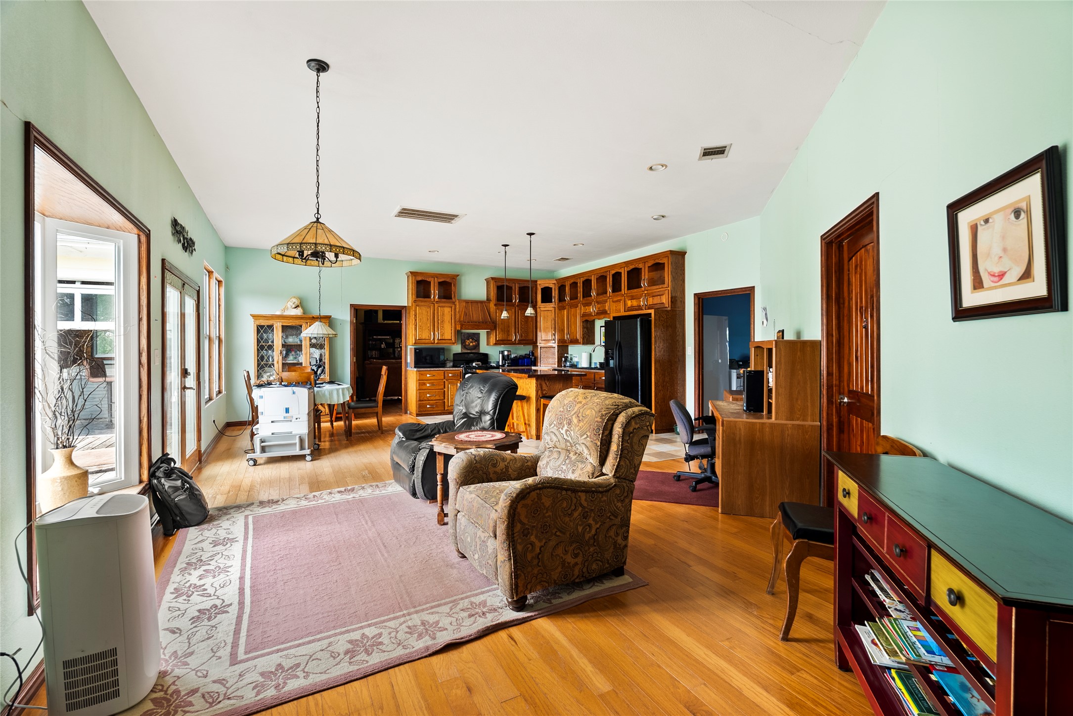 main property photo 27