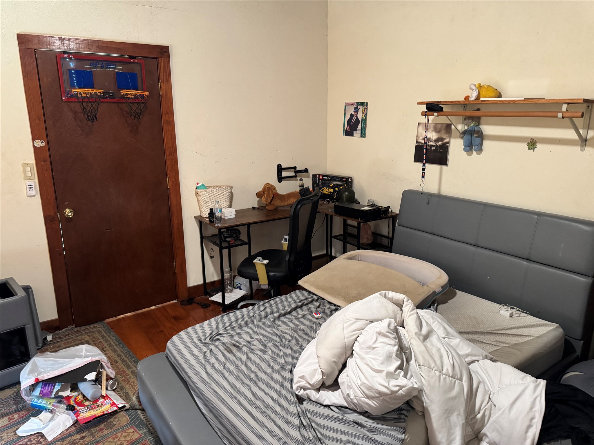 main property photo 16