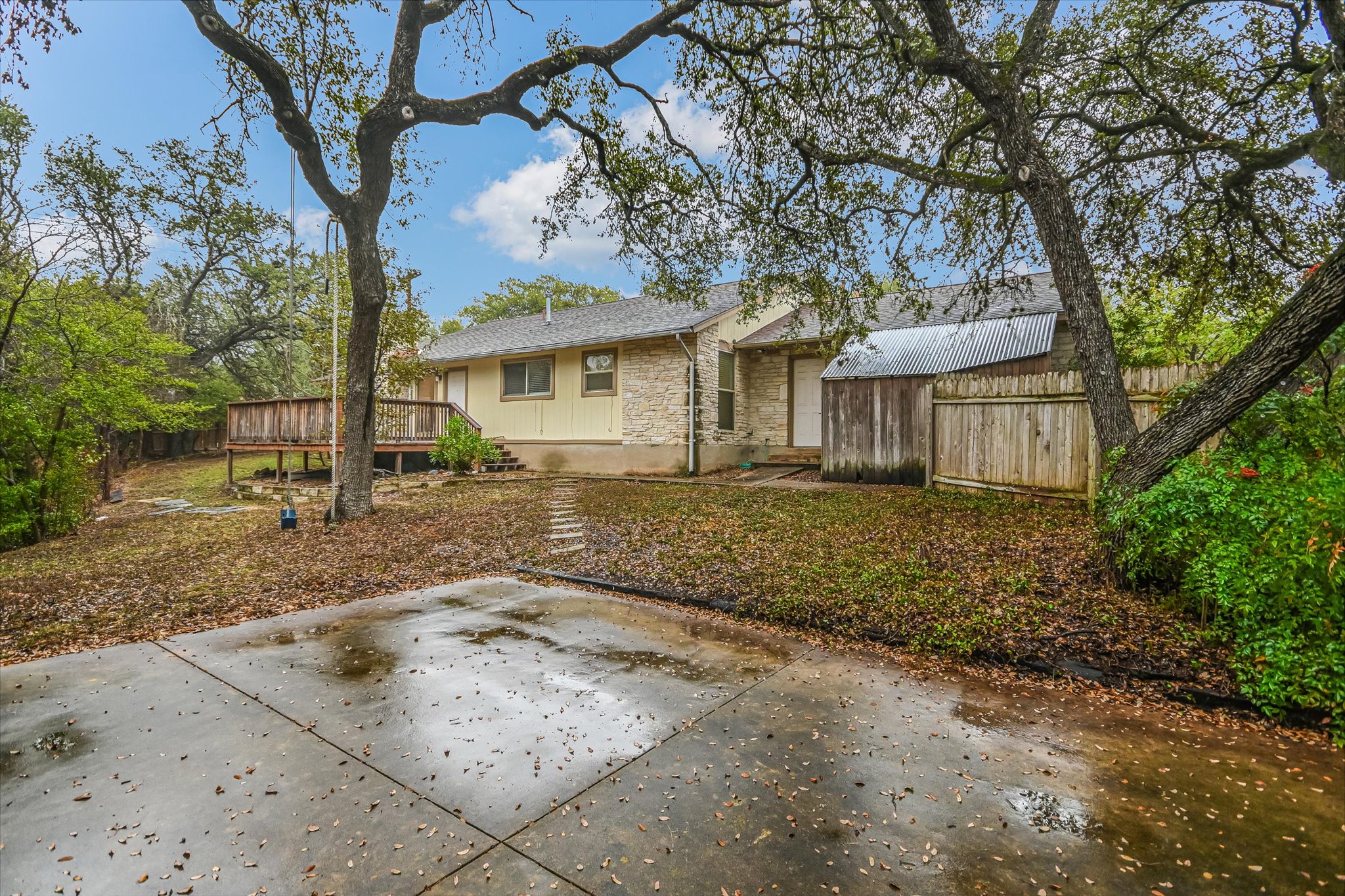 main property photo 20