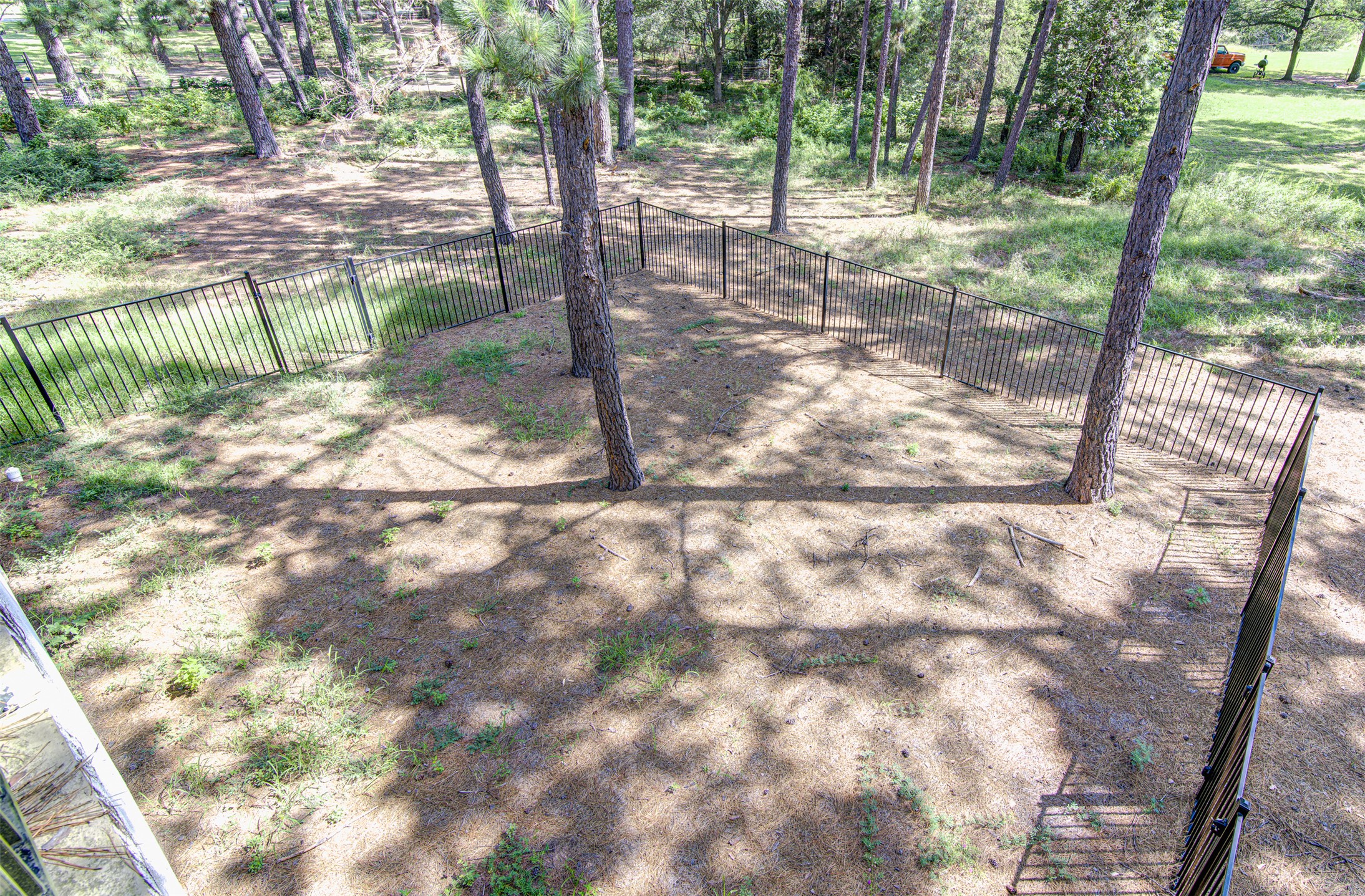 main property photo 27