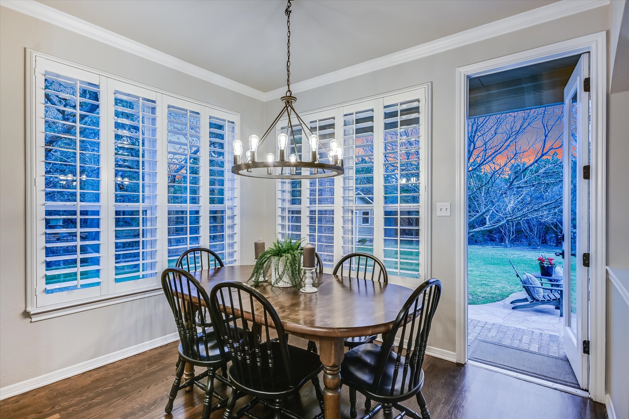 main property photo 9