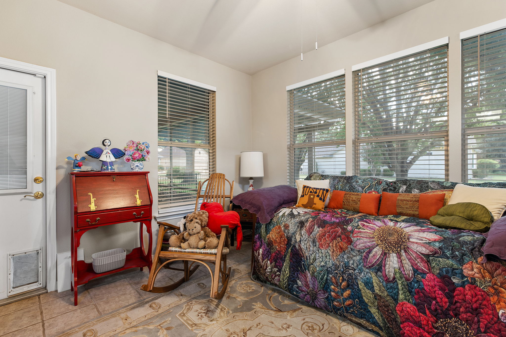 main property photo 15
