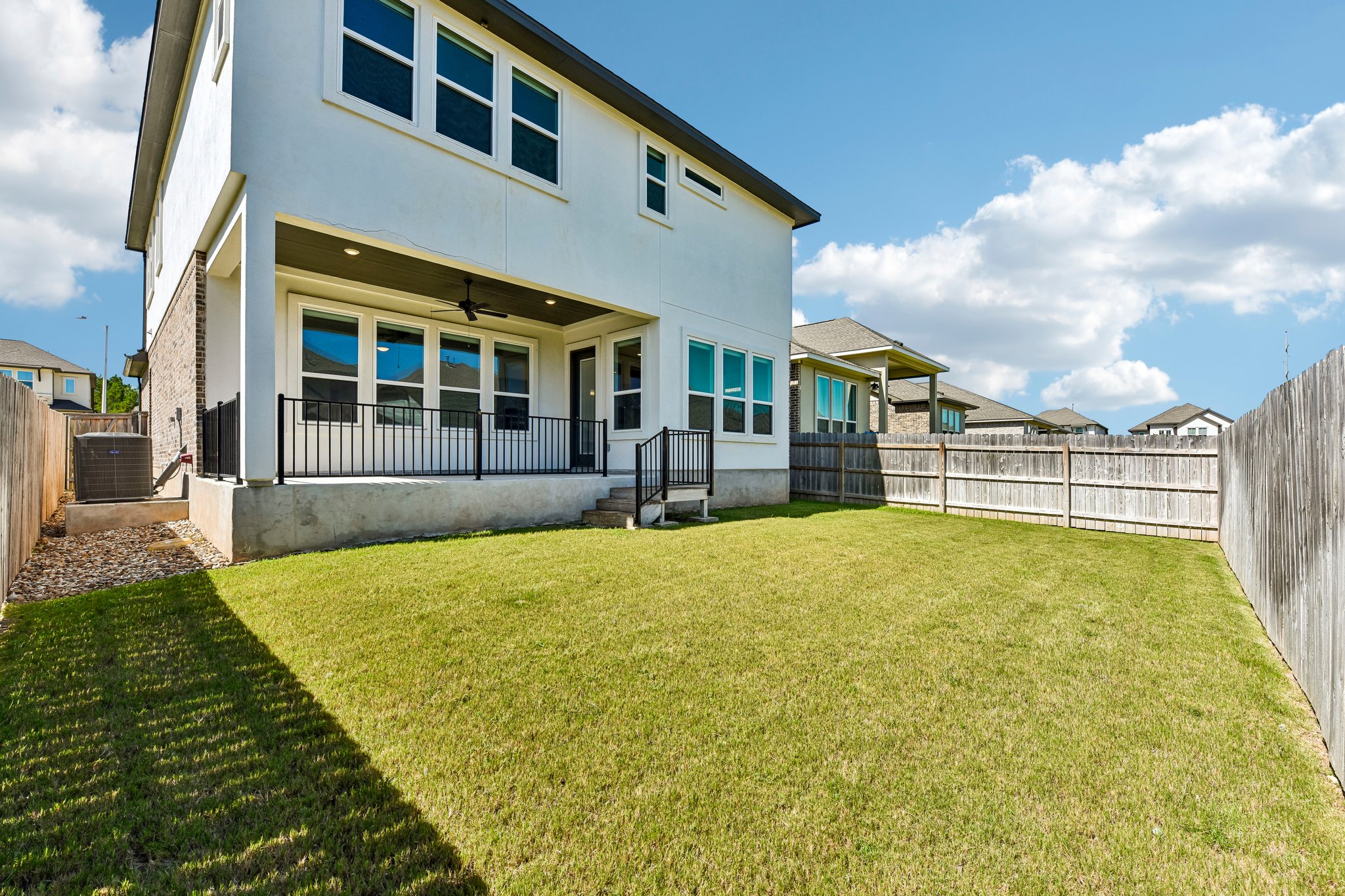 main property photo 38