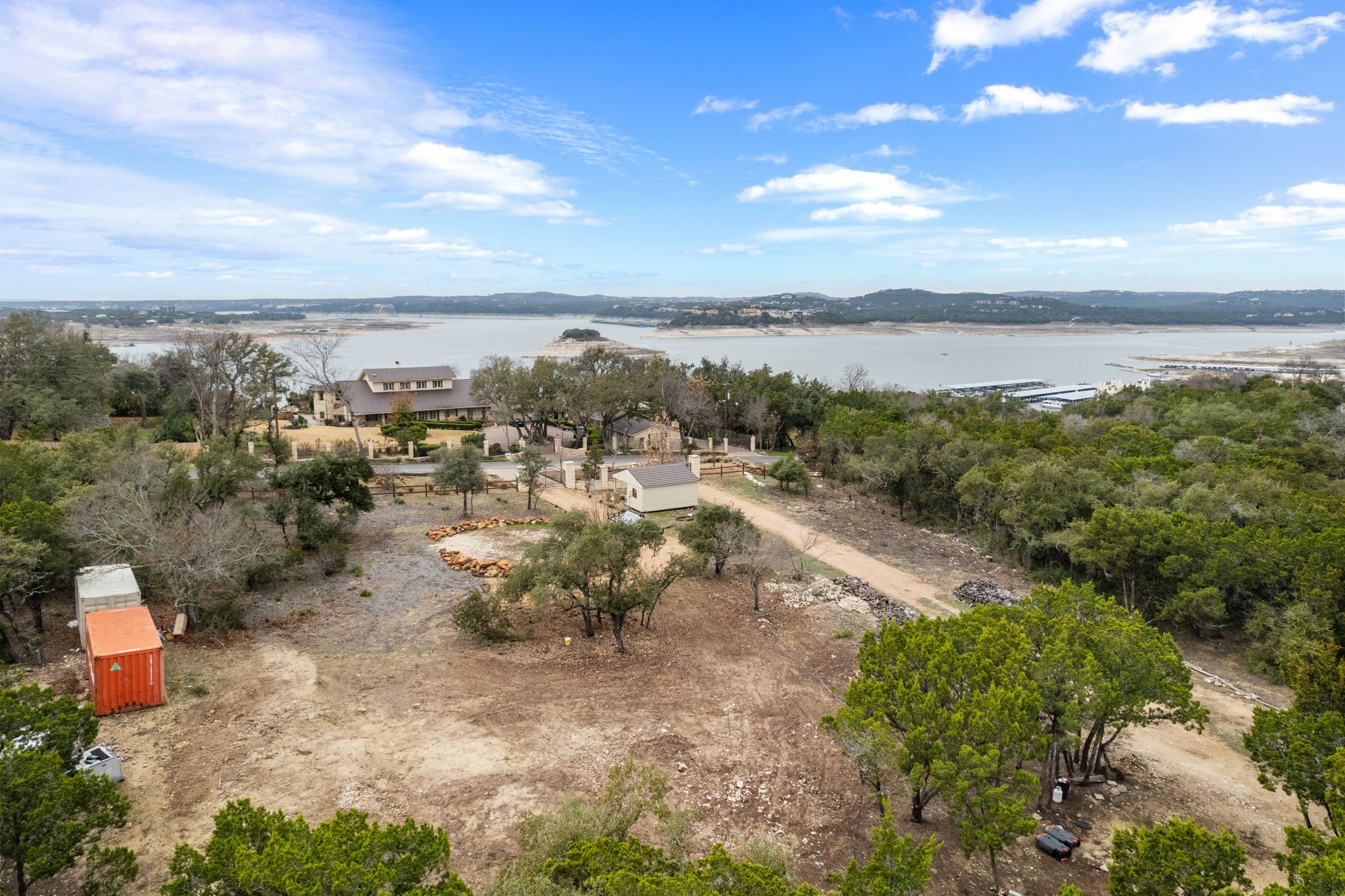 main property photo 12