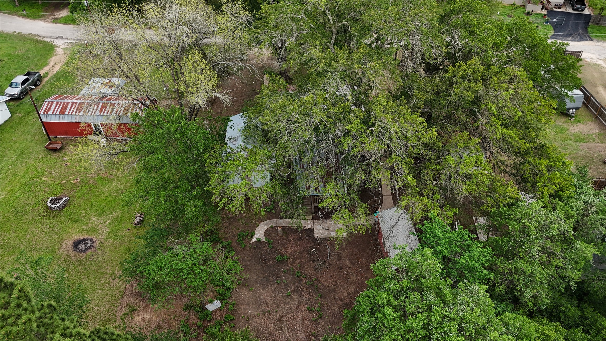 main property photo 31