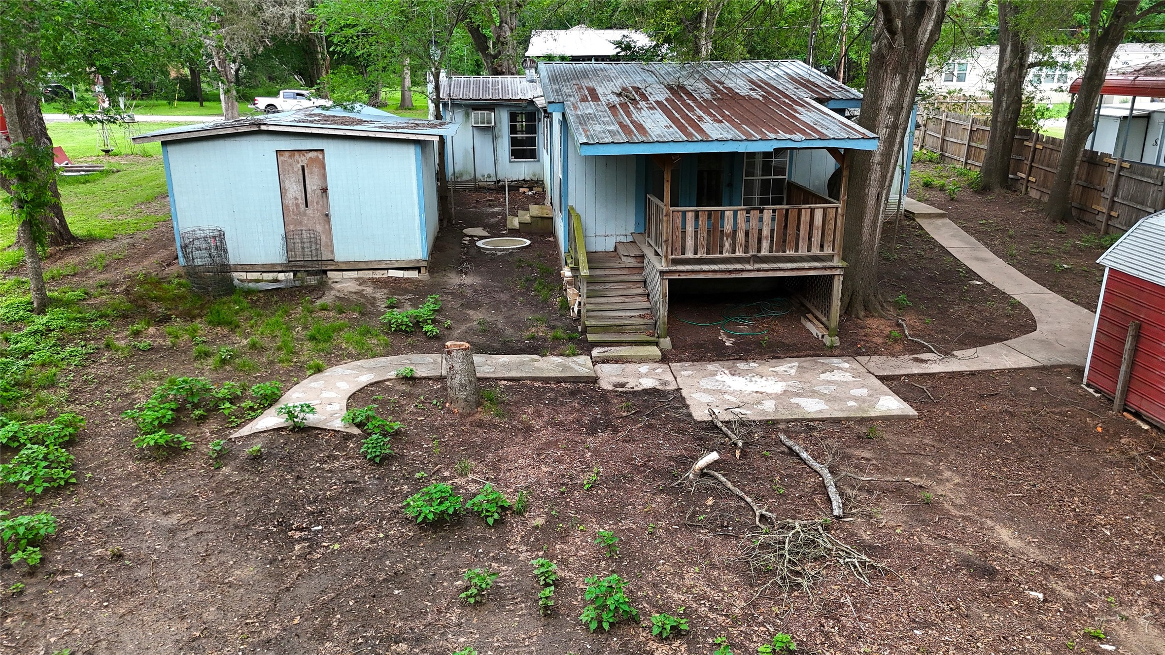 main property photo 9