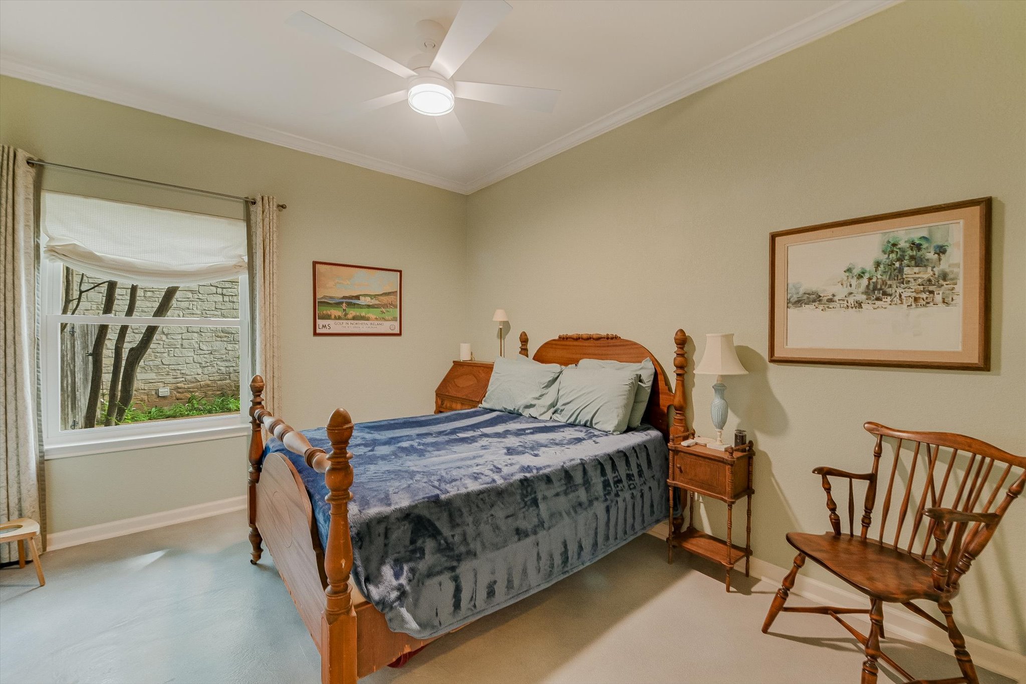 main property photo 19