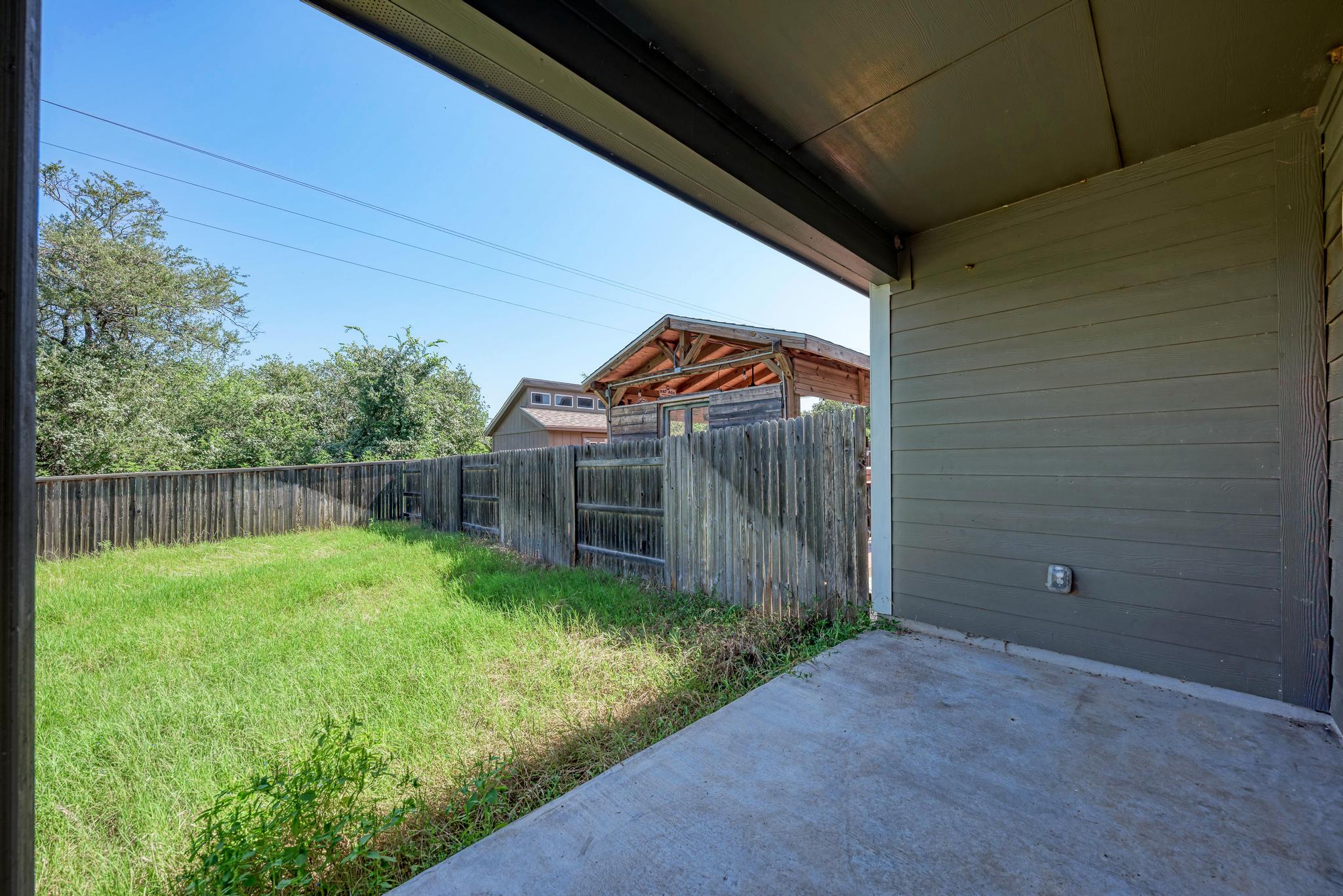 main property photo 35