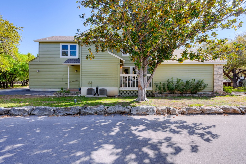 main property photo 23
