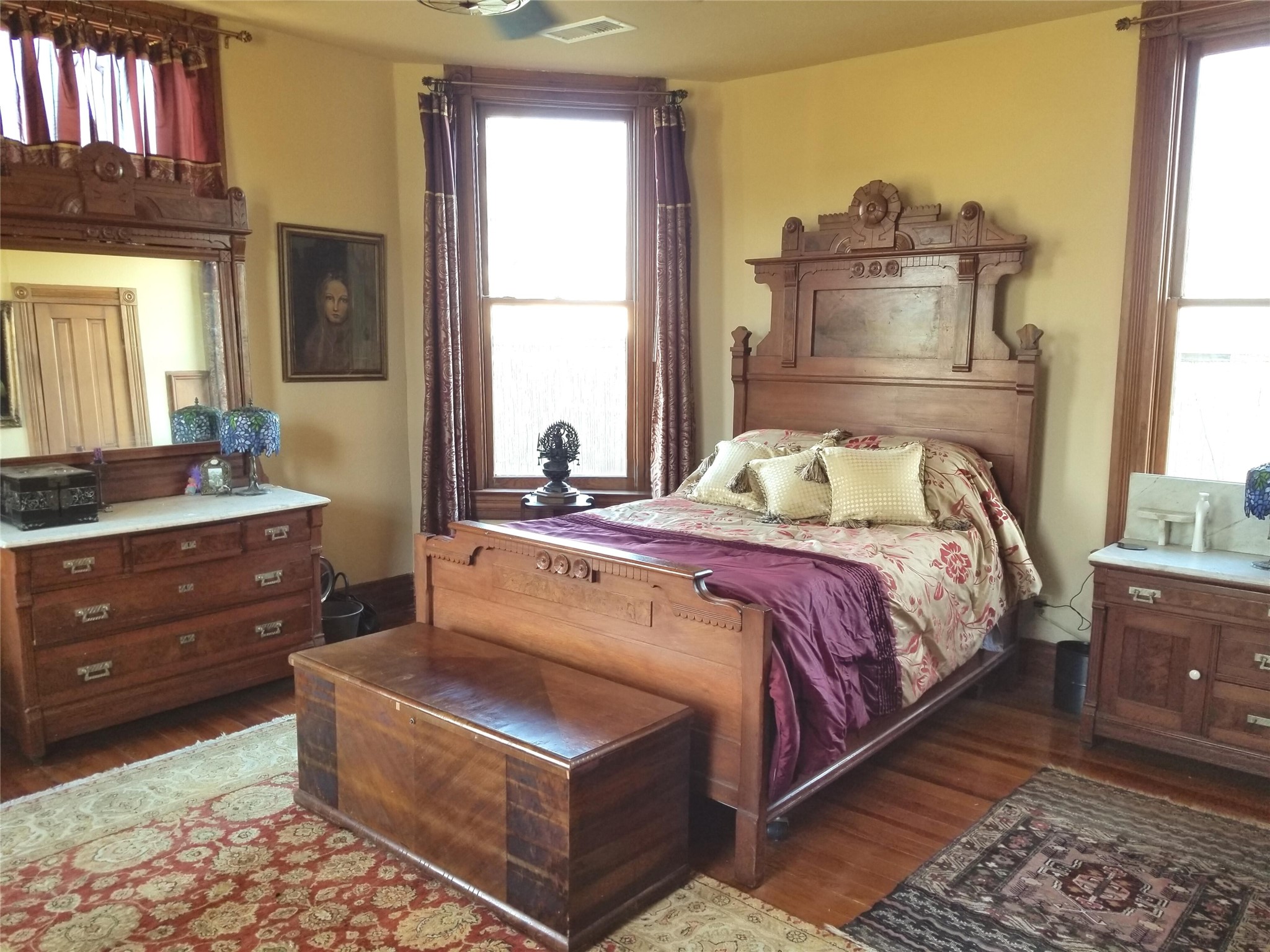 main property photo 10