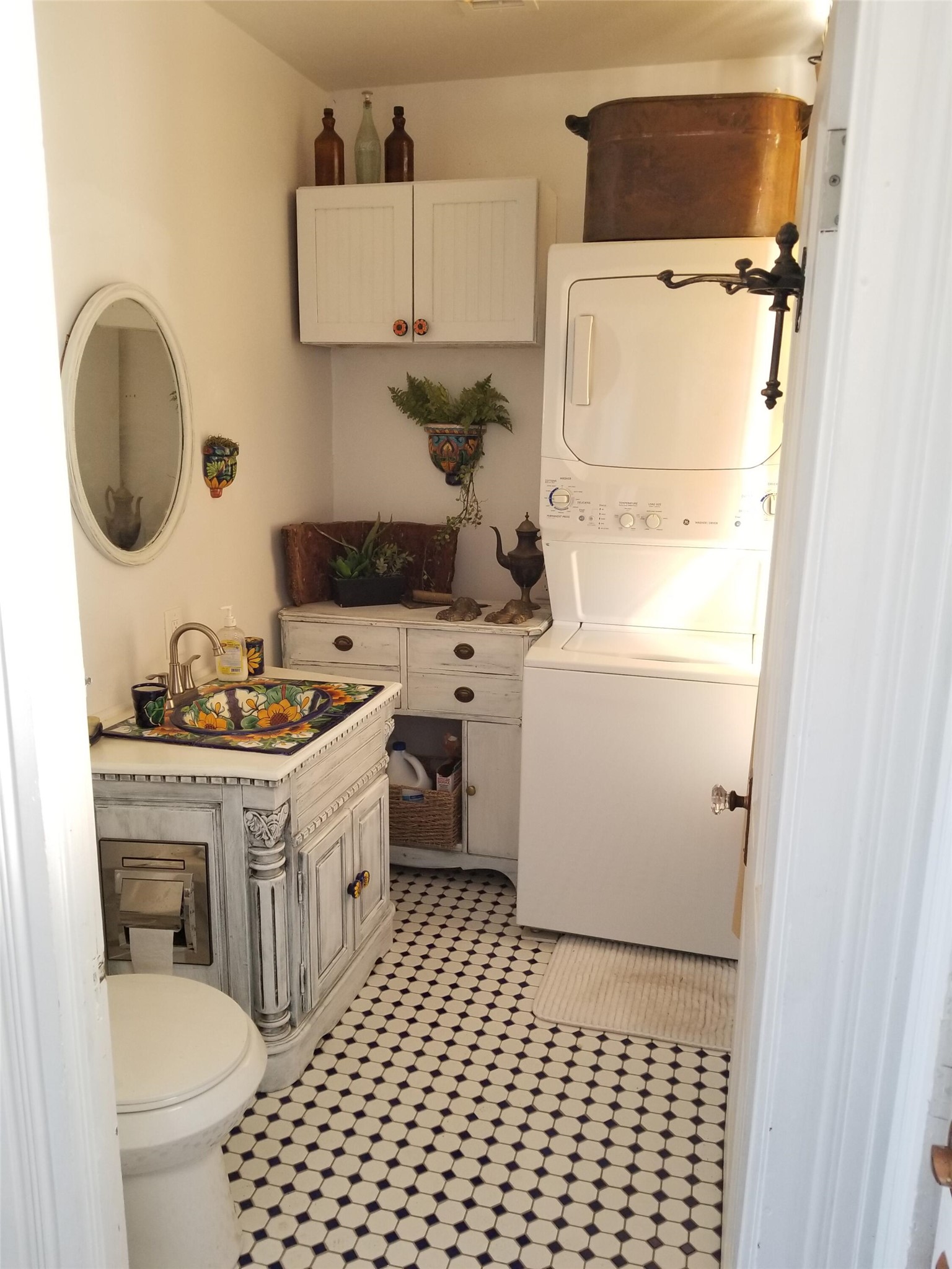 main property photo 12