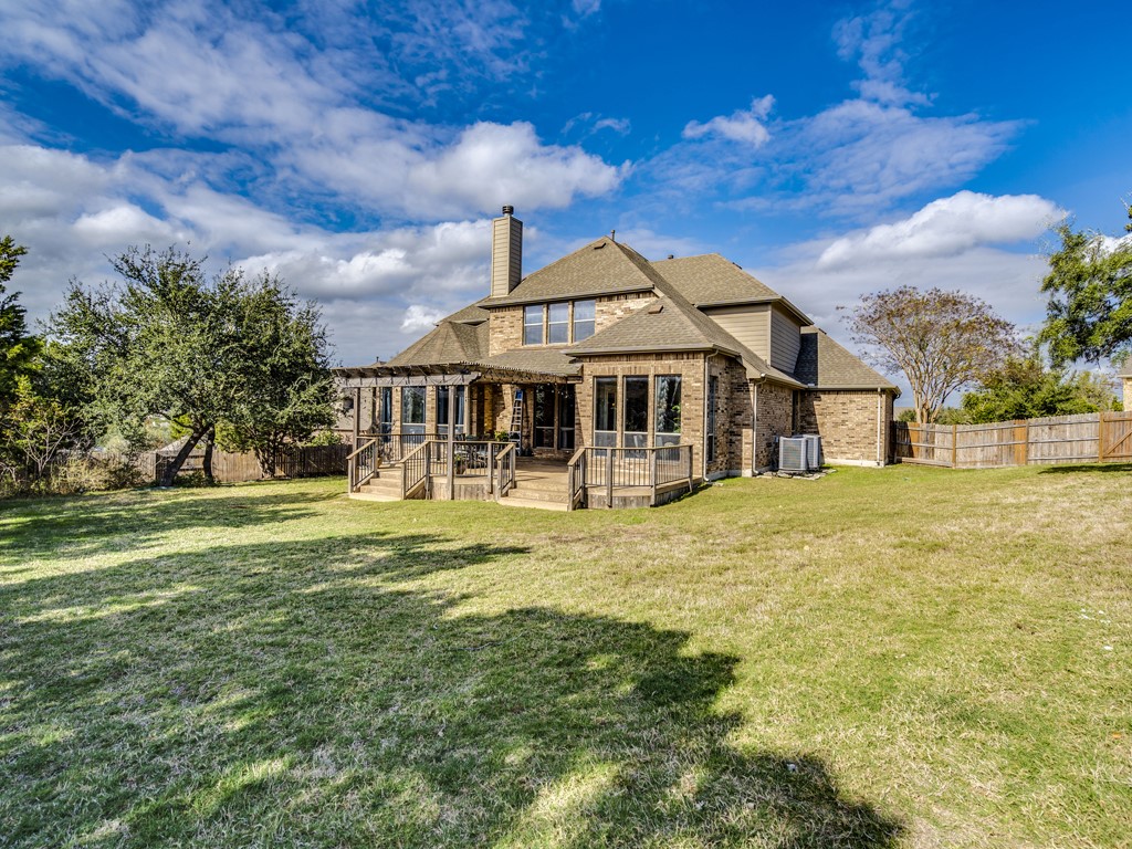 main property photo 30