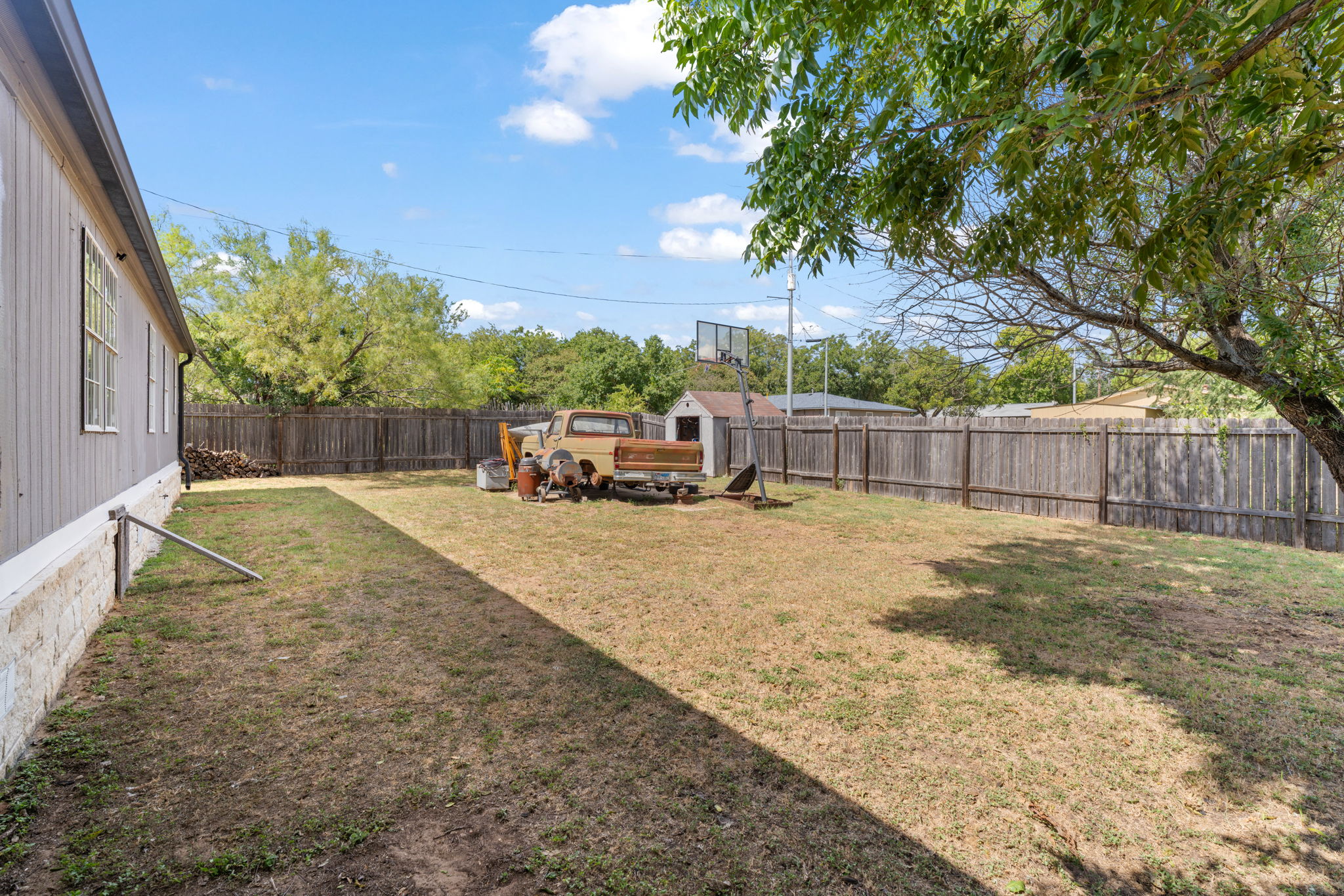 main property photo 35