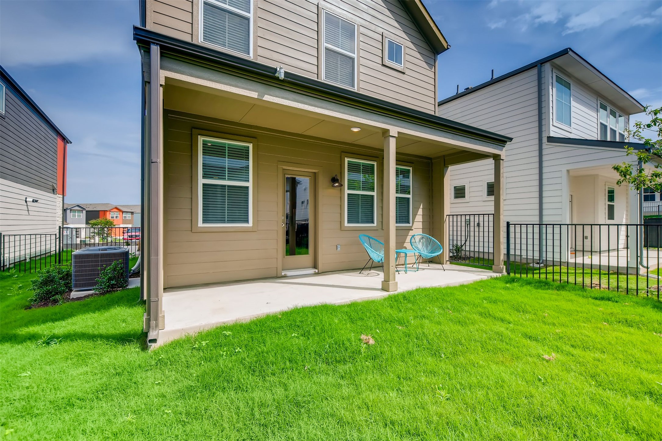 main property photo 21
