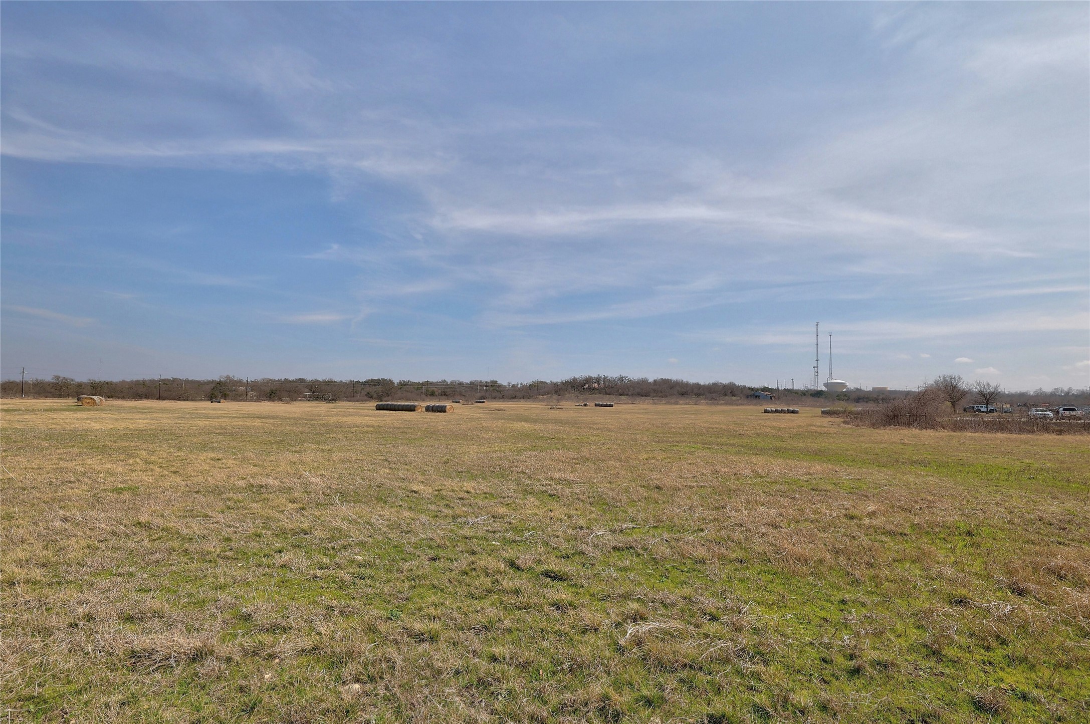 main property photo 11