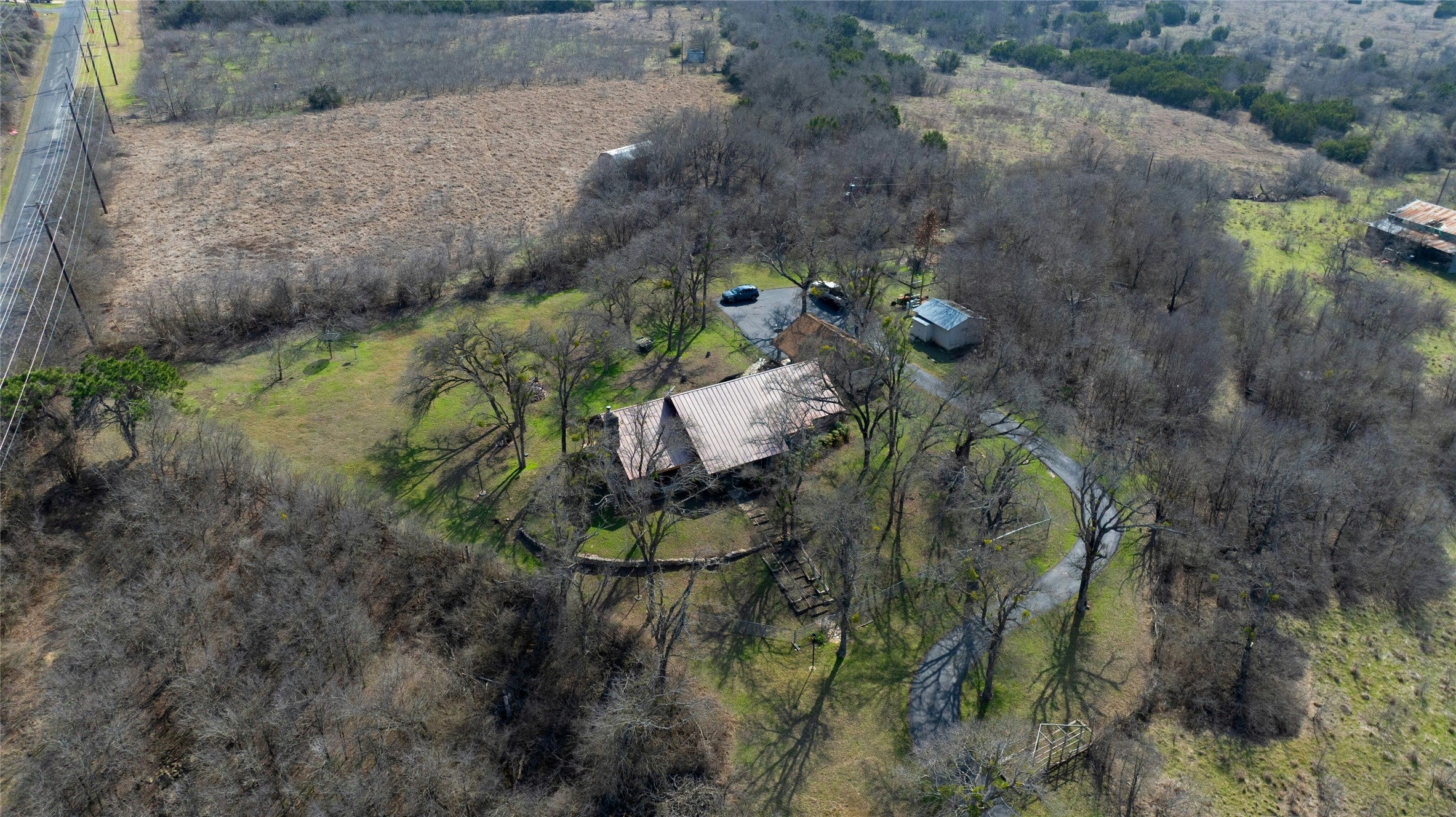 main property photo 4