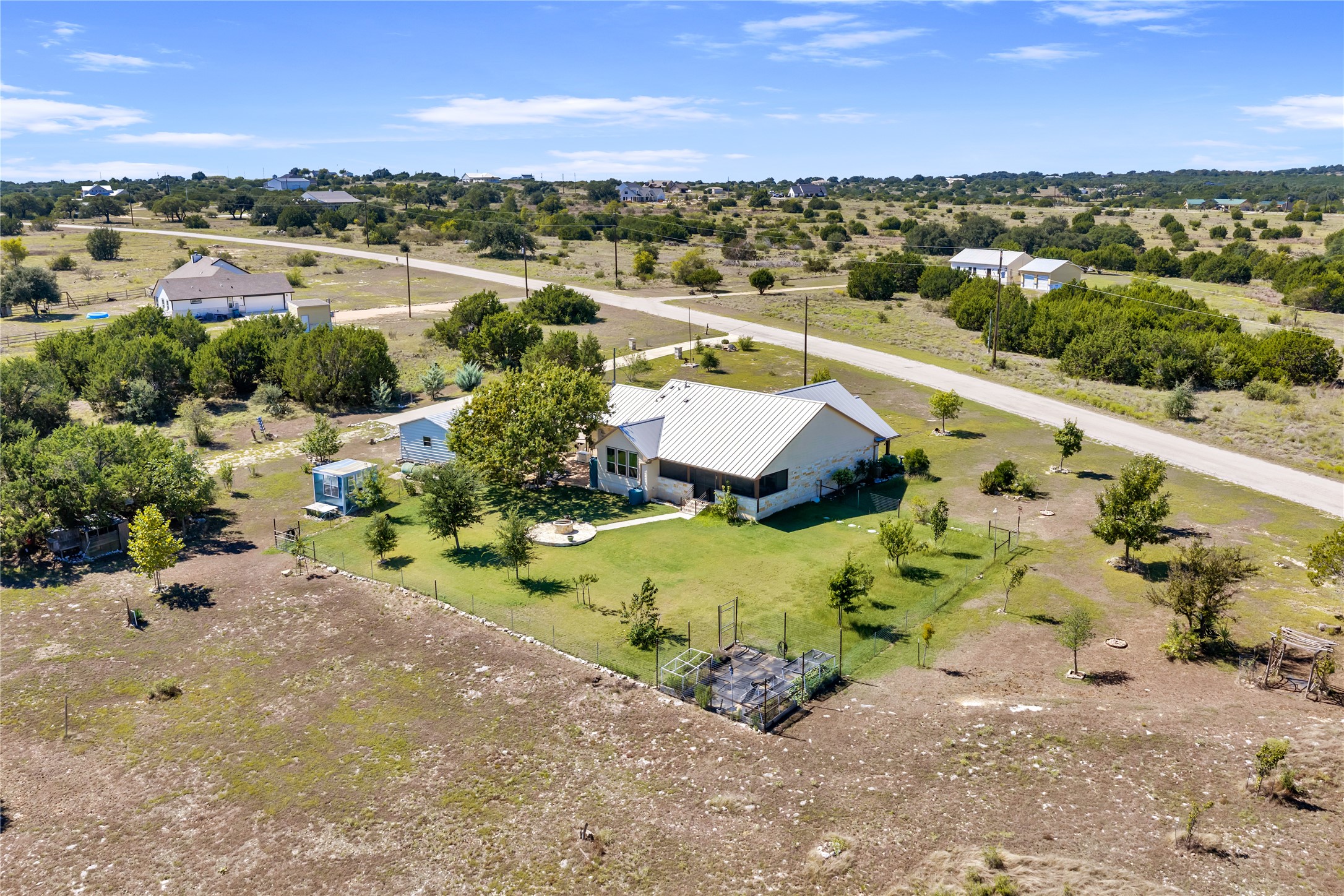 main property photo 38