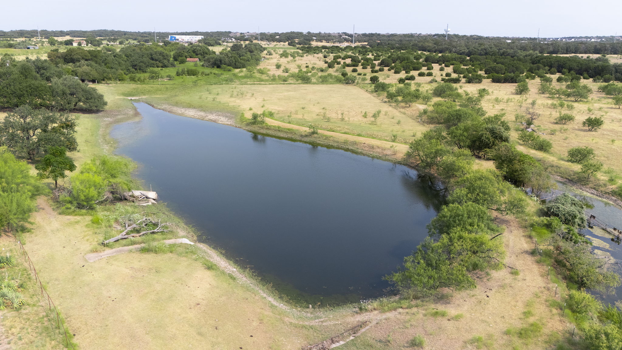 main property photo 7