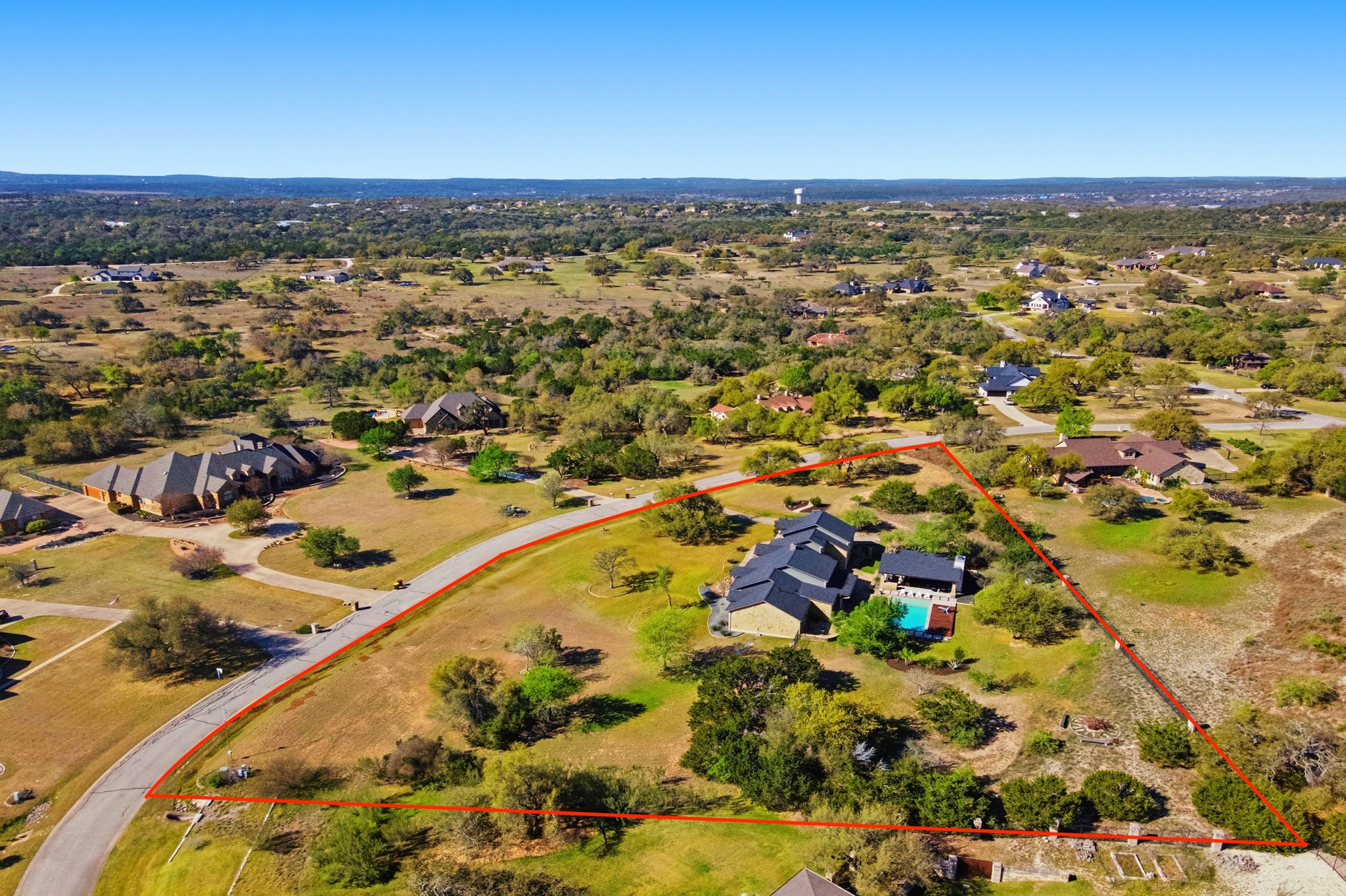 main property photo 39
