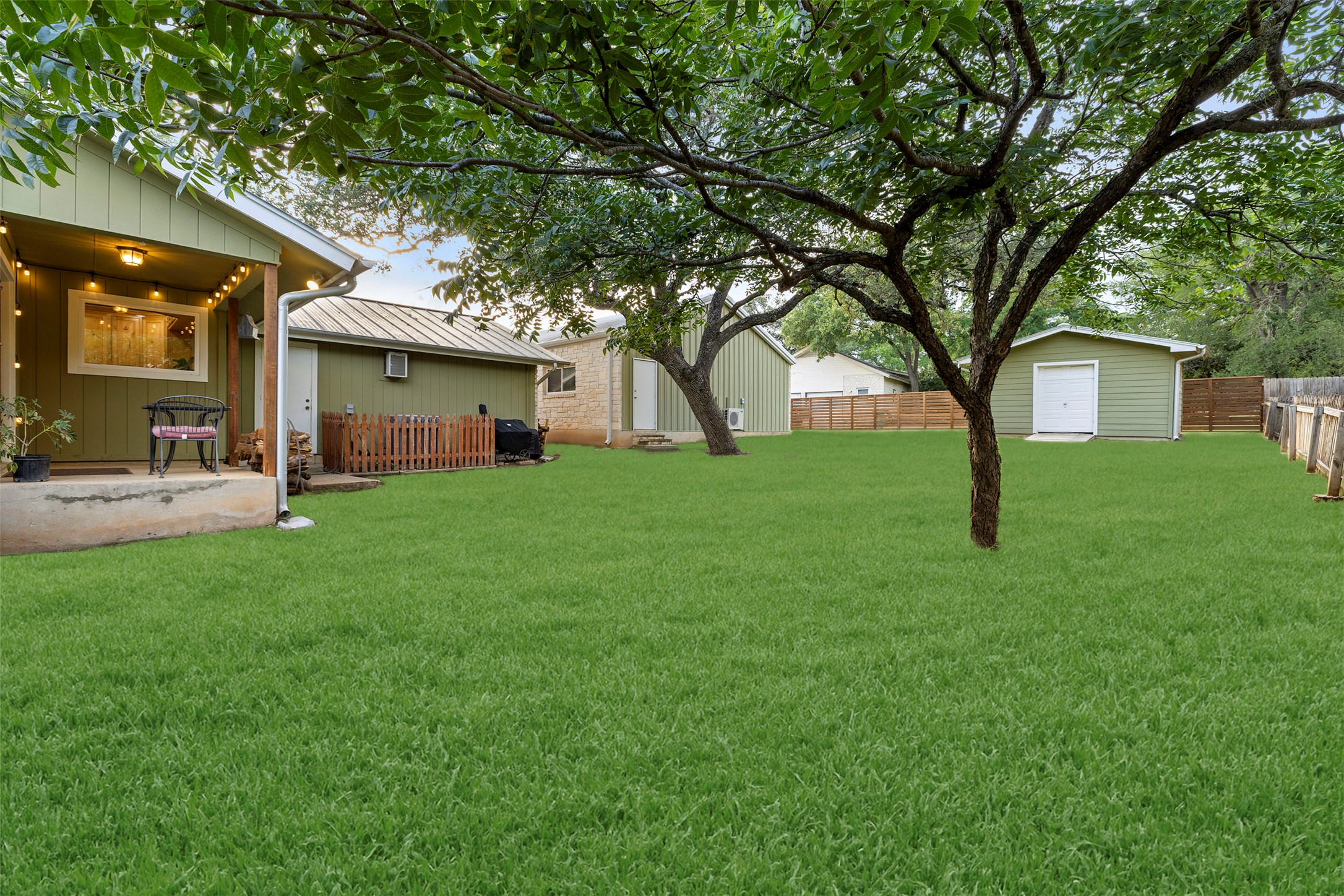 main property photo 35
