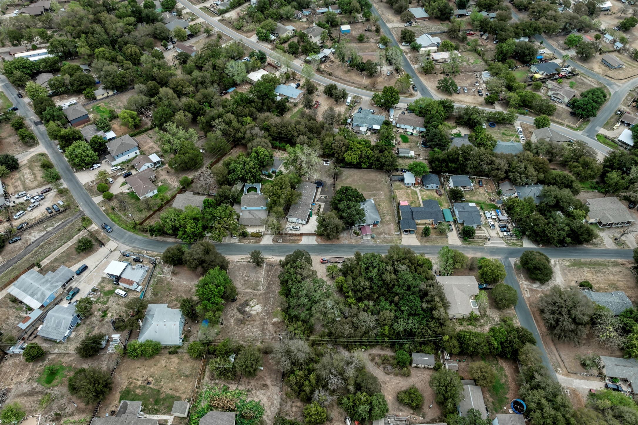 main property photo 13