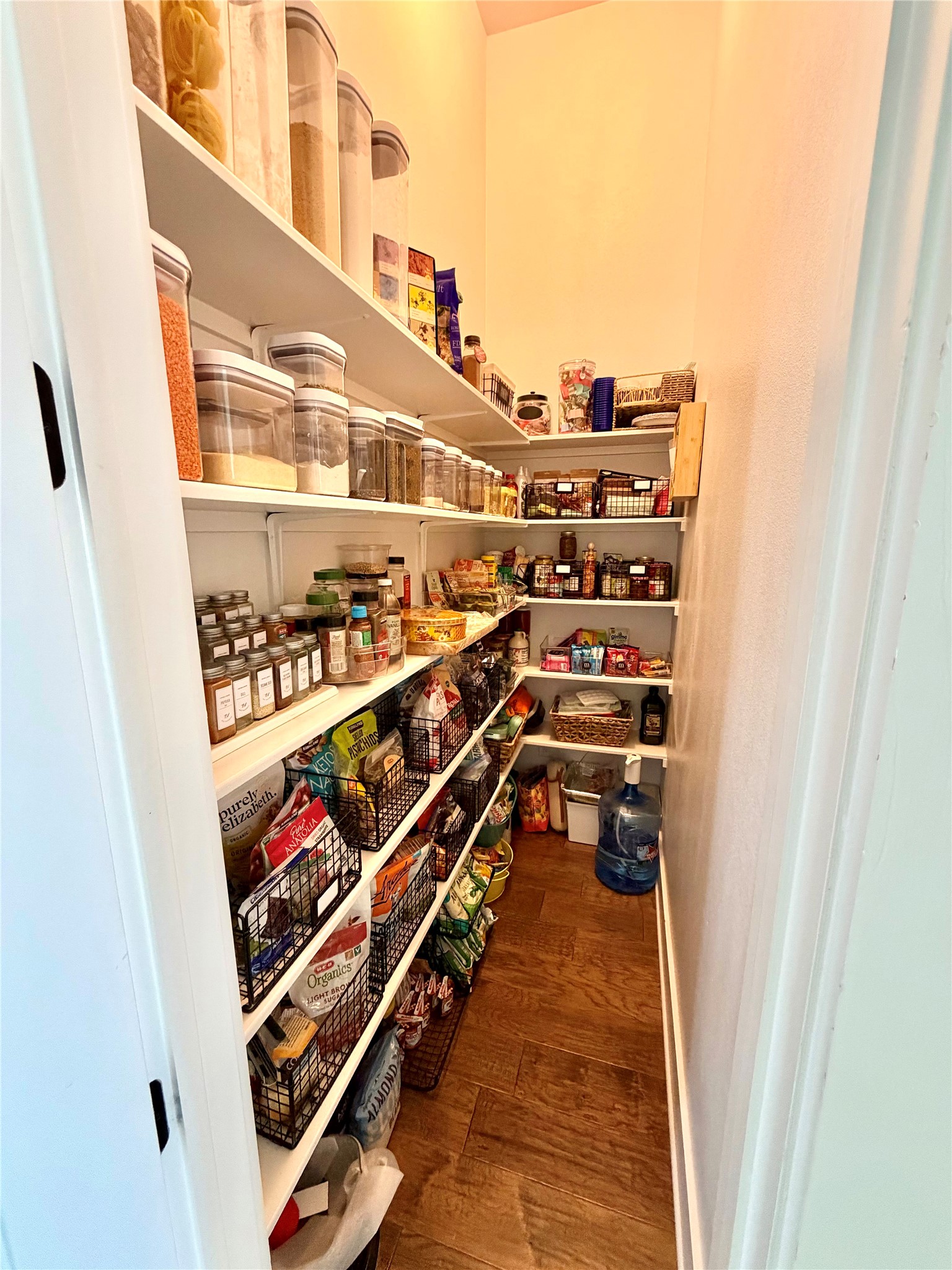 main property photo 10