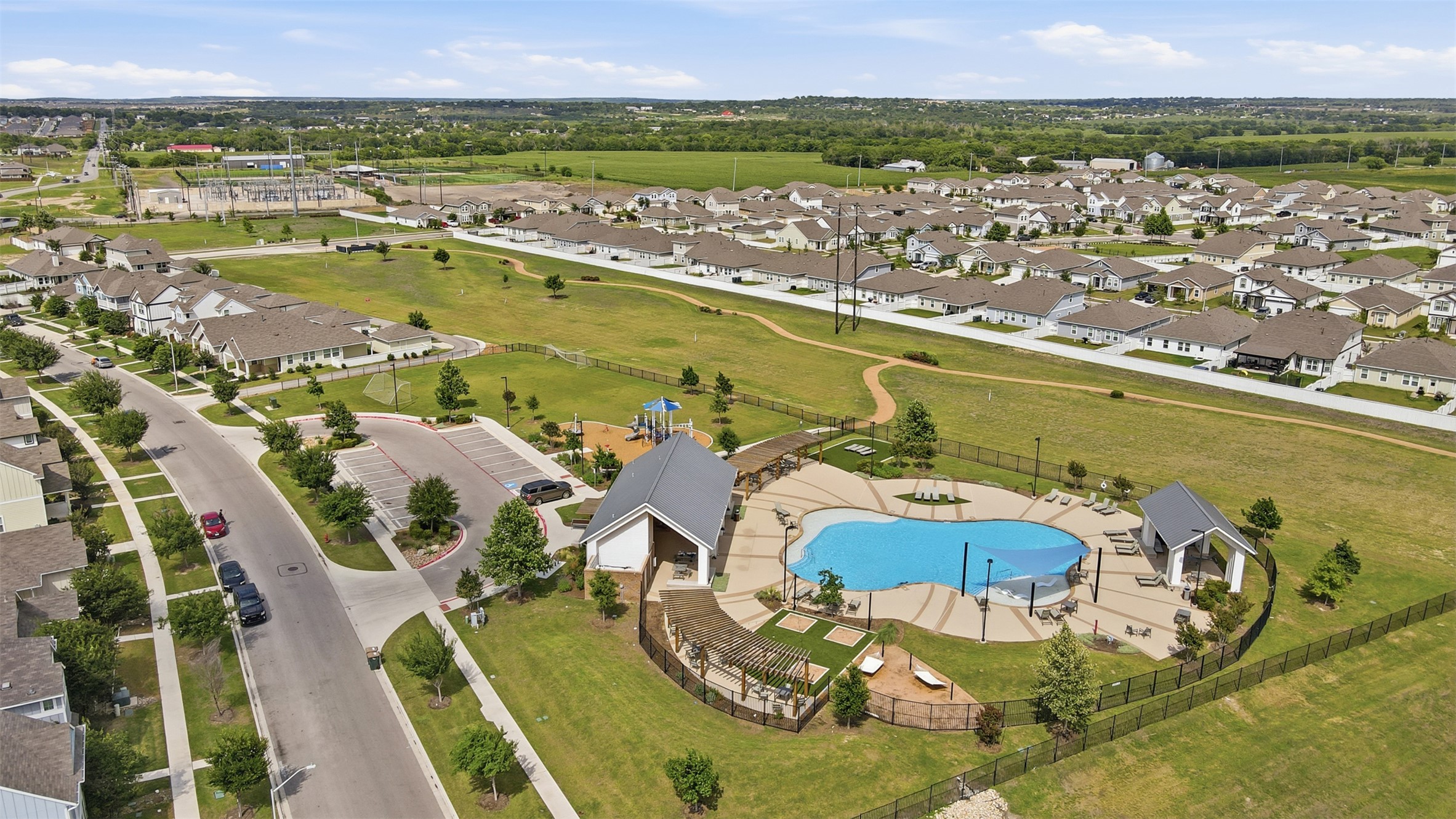 main property photo 36