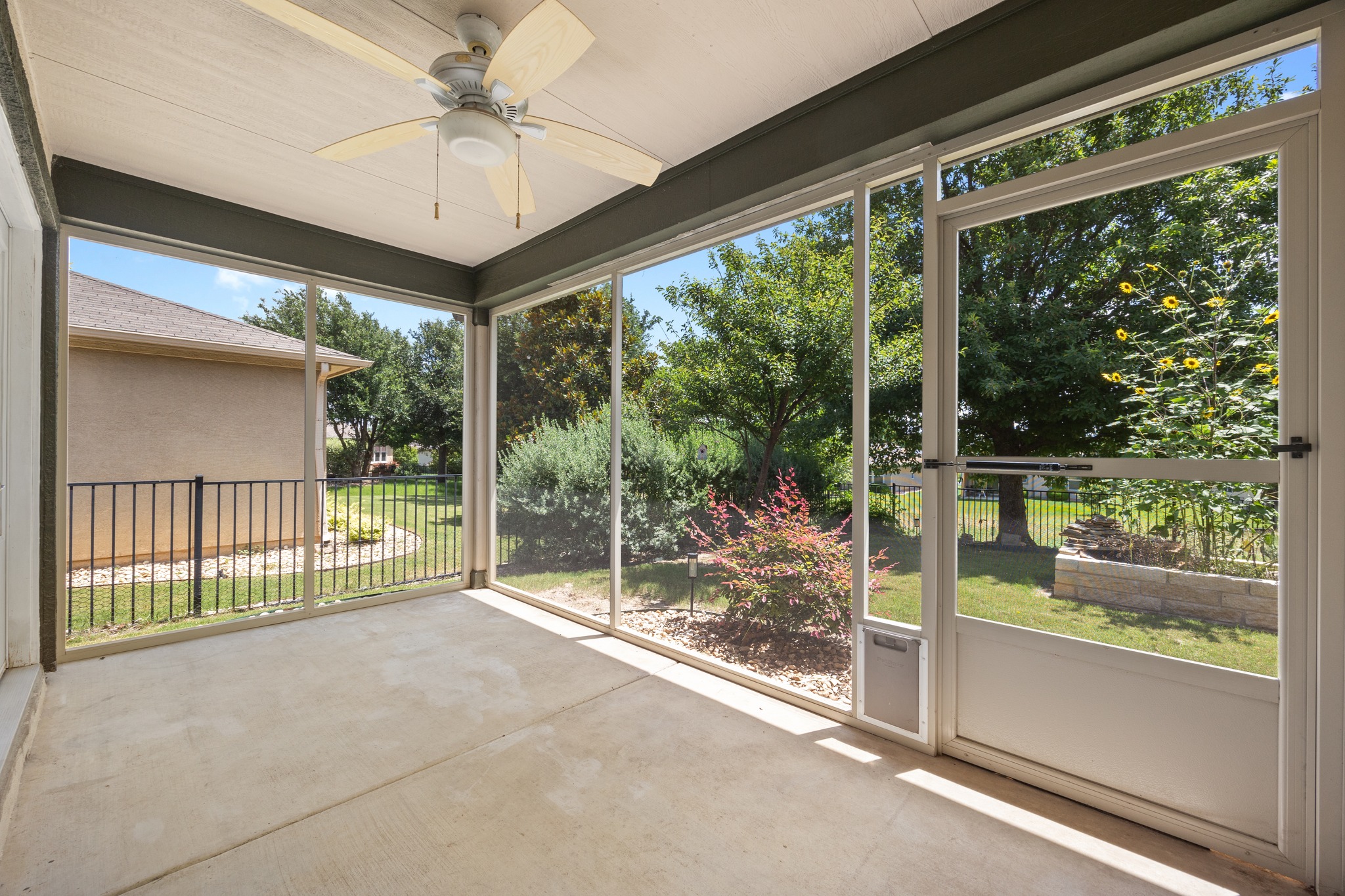main property photo 20
