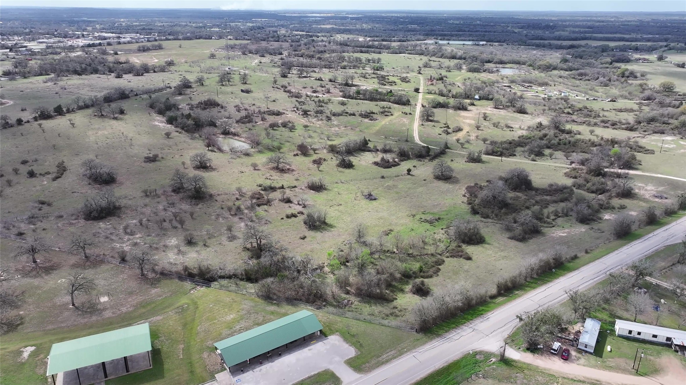 main property photo 25