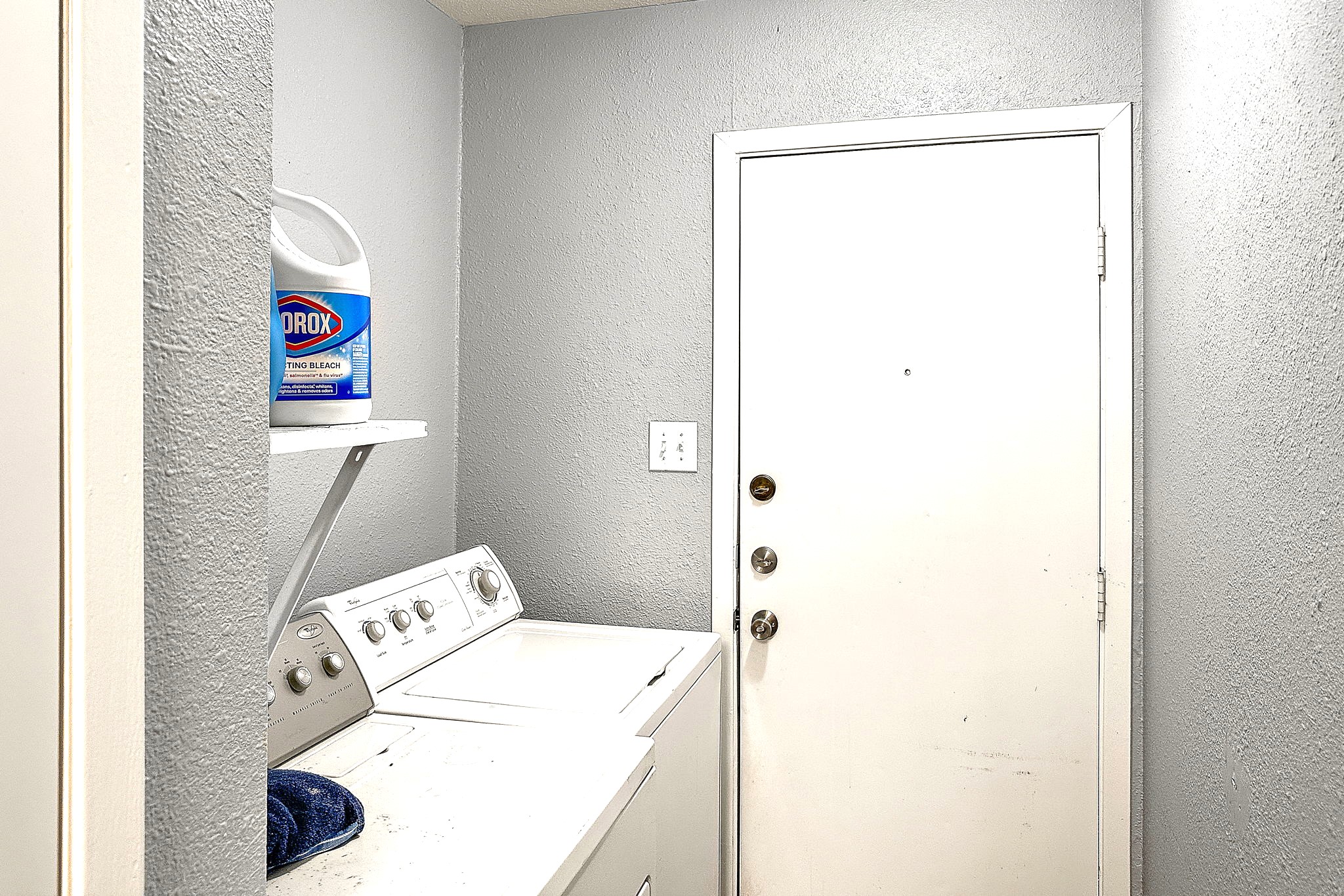main property photo 17