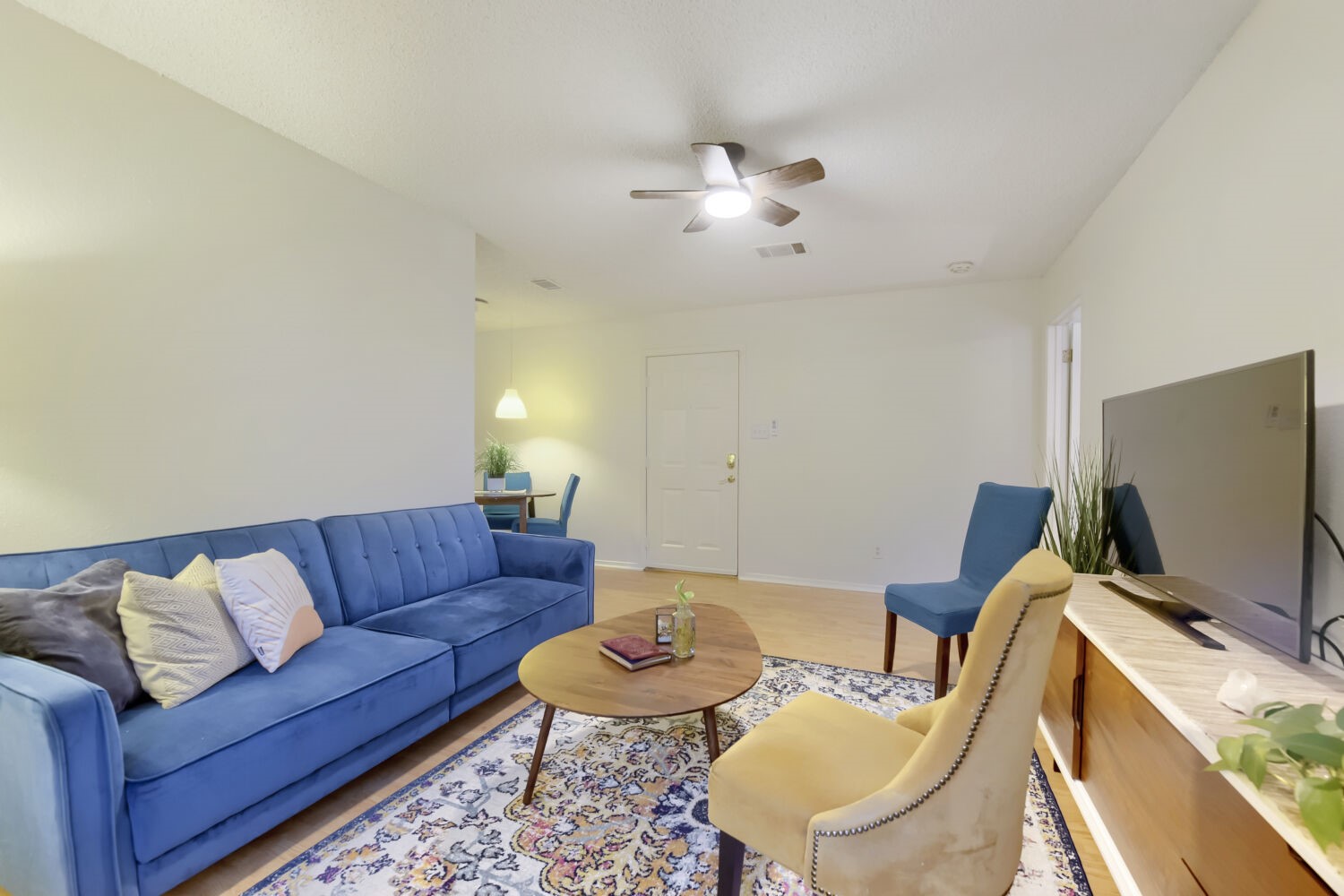 main property photo 7