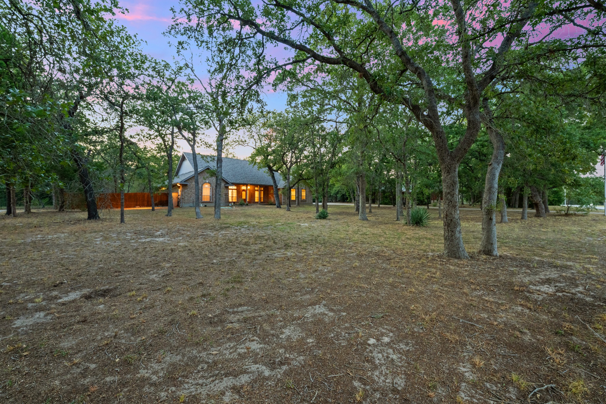 main property photo 32