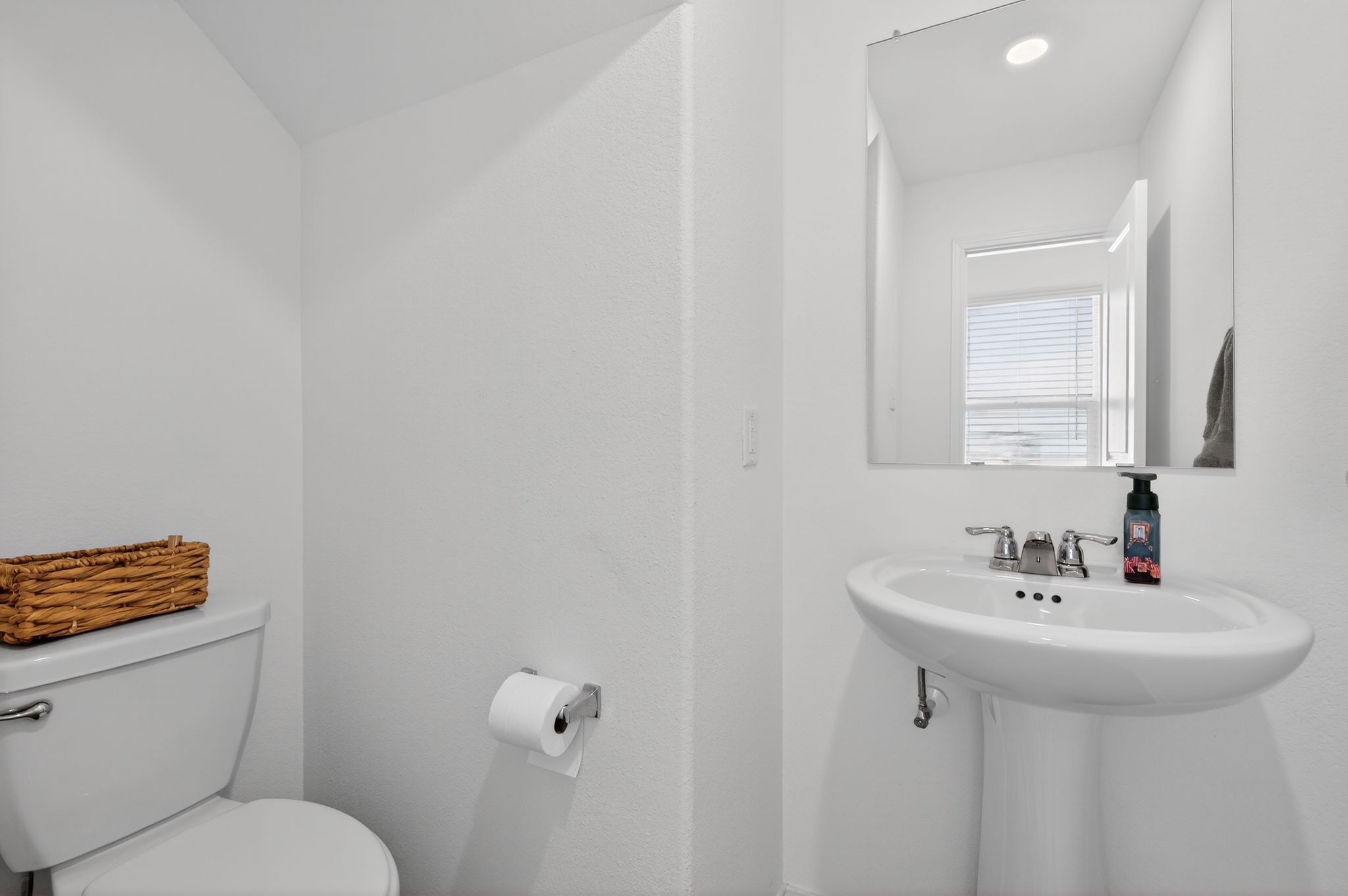 main property photo 11