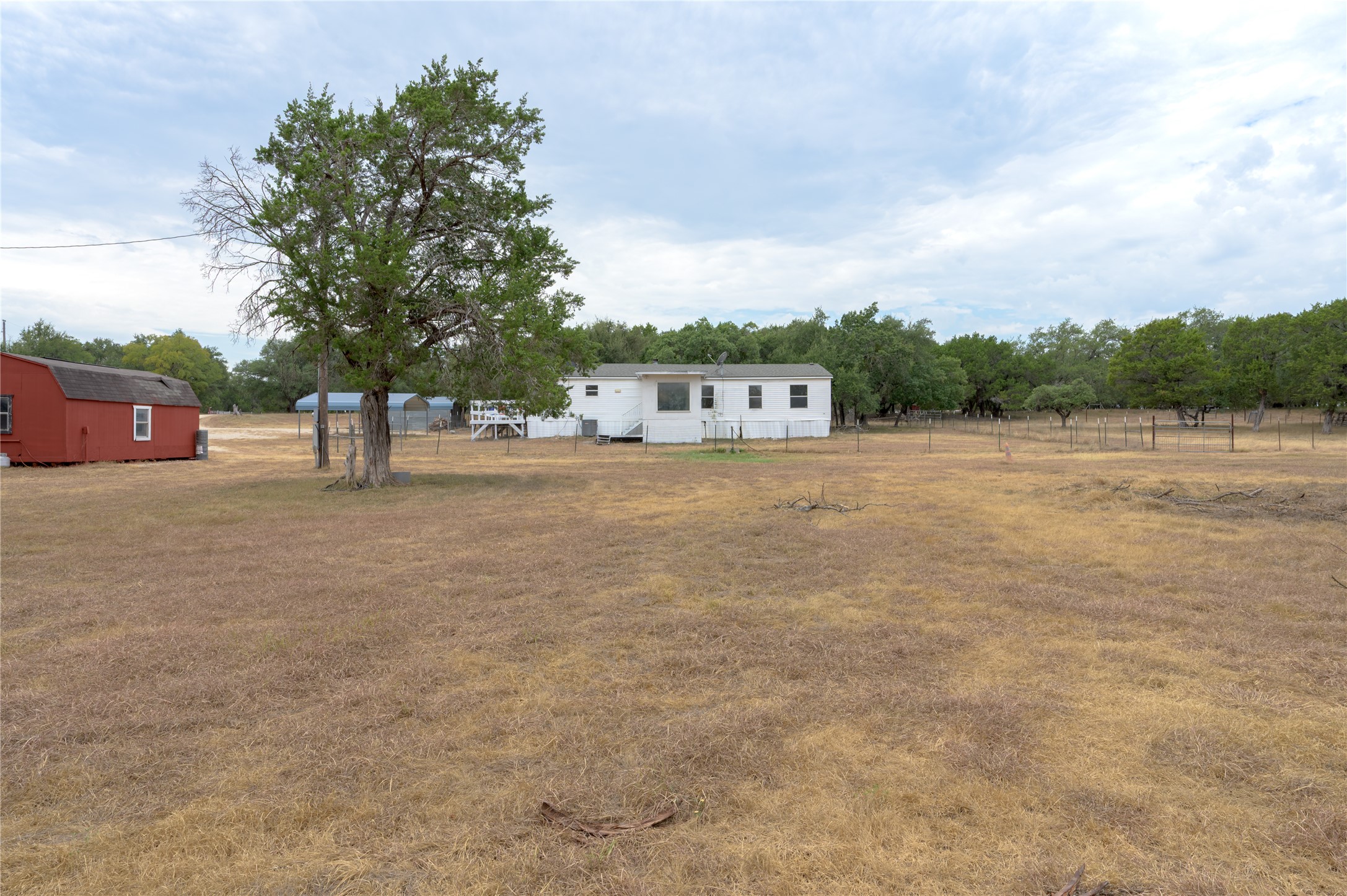 main property photo 26