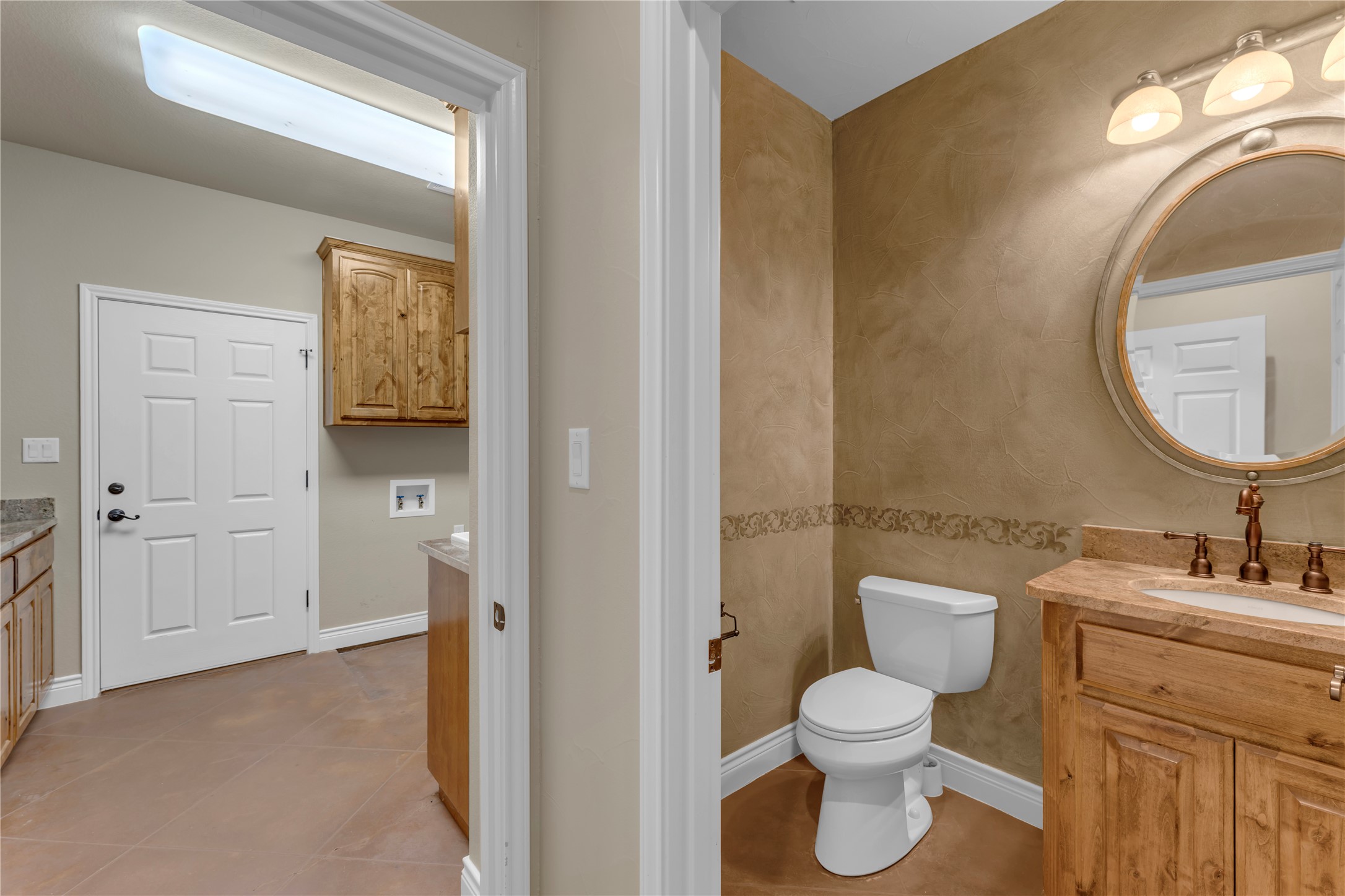 main property photo 19