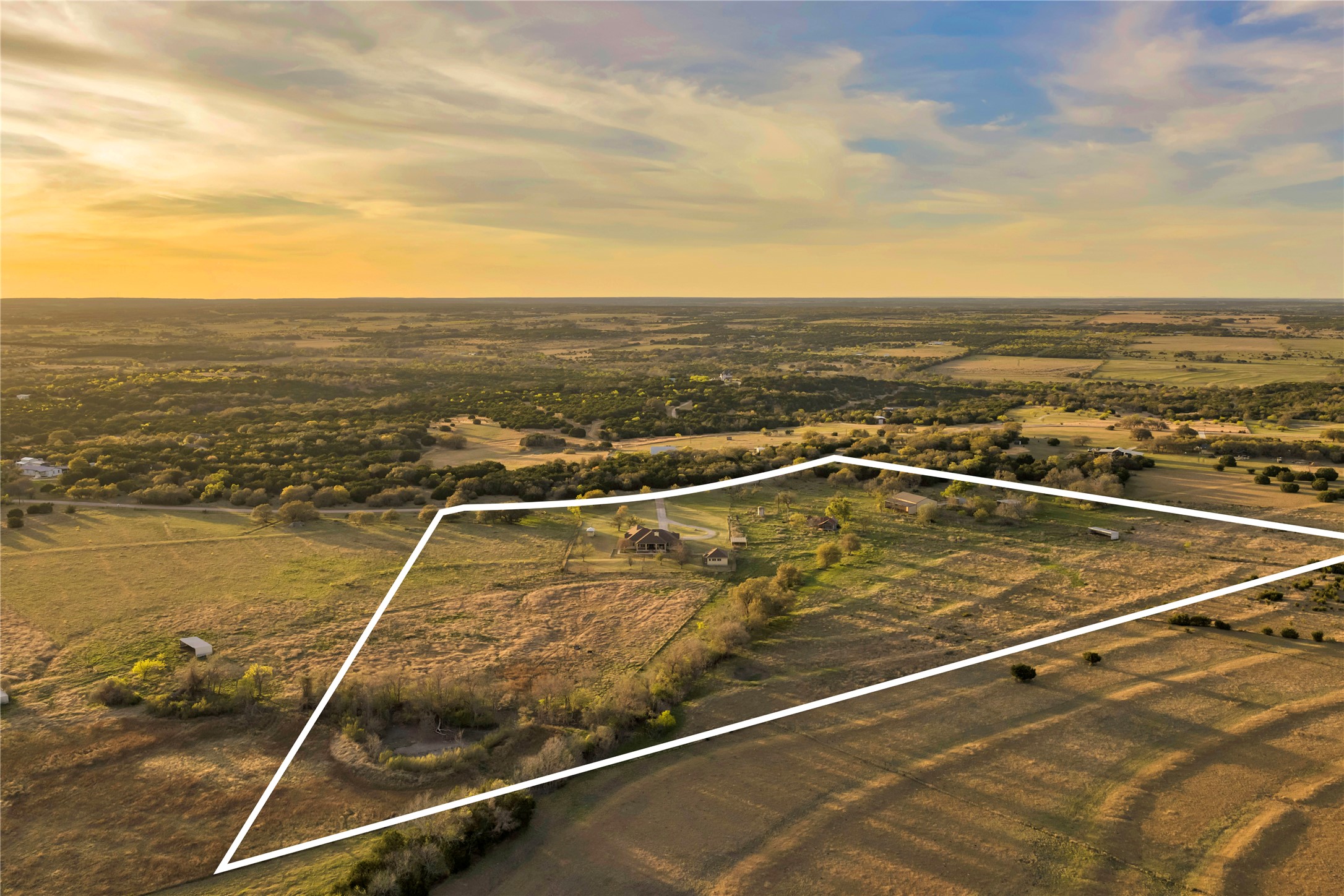 main property photo 34