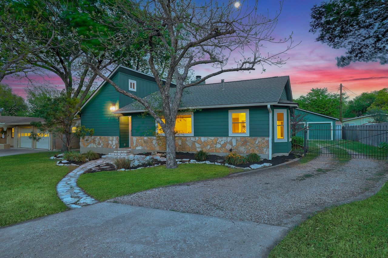 main property photo 2