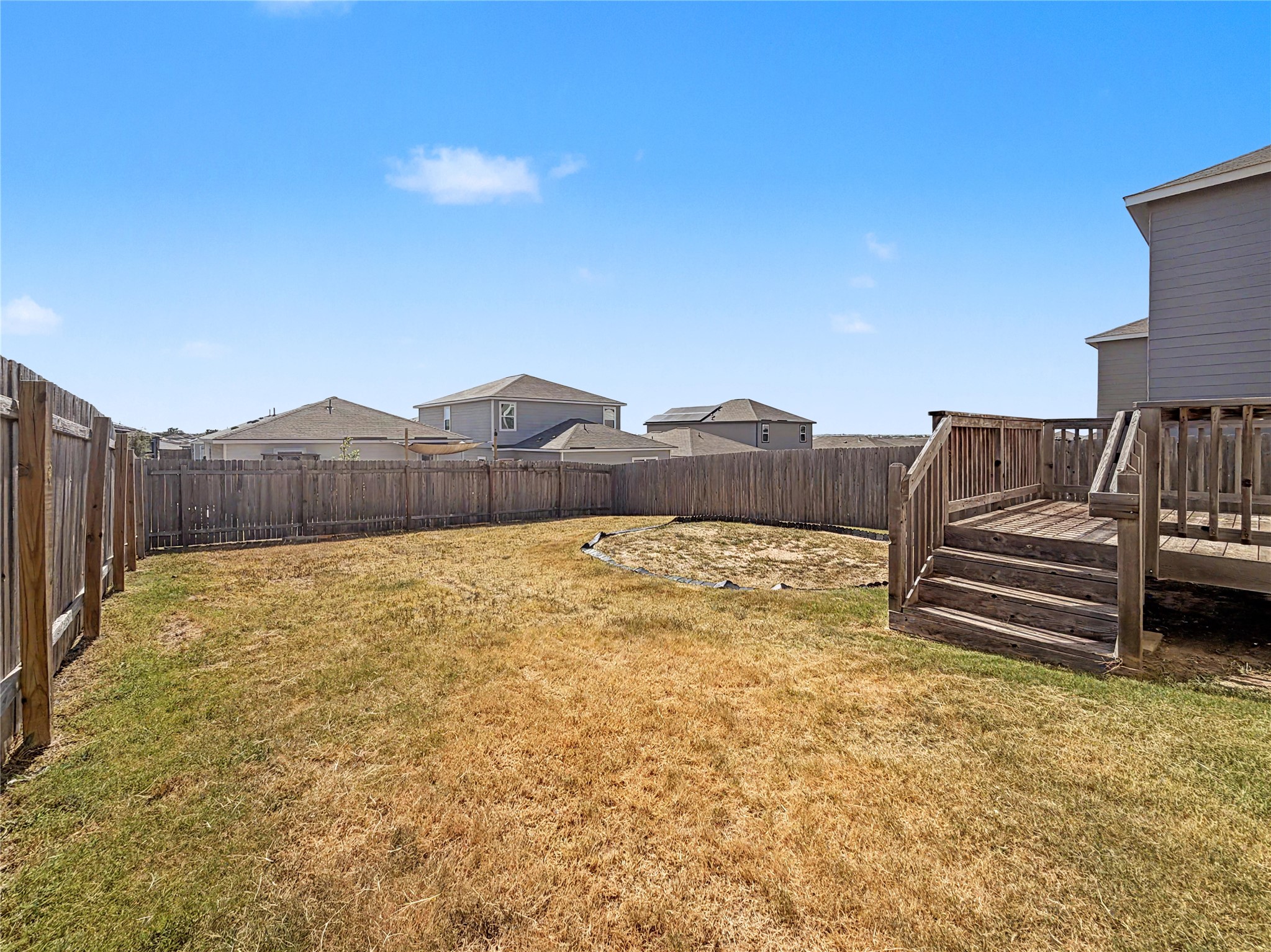 main property photo 17