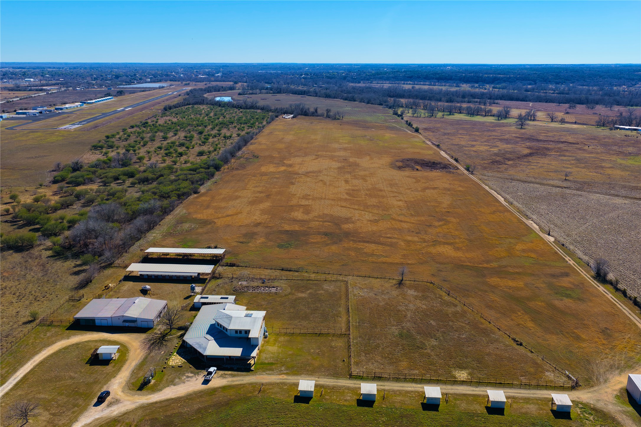 main property photo 38