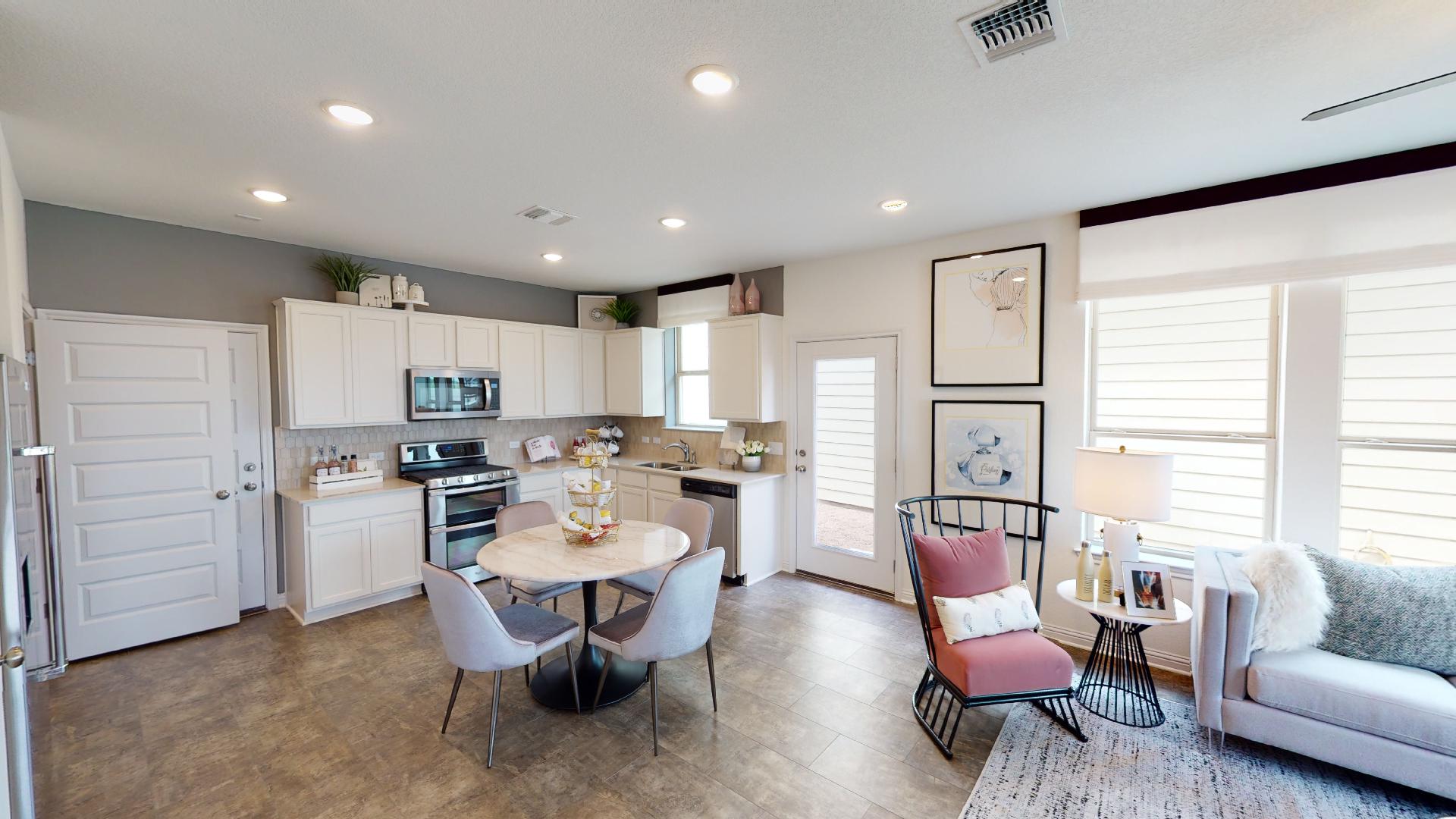 main property photo 4